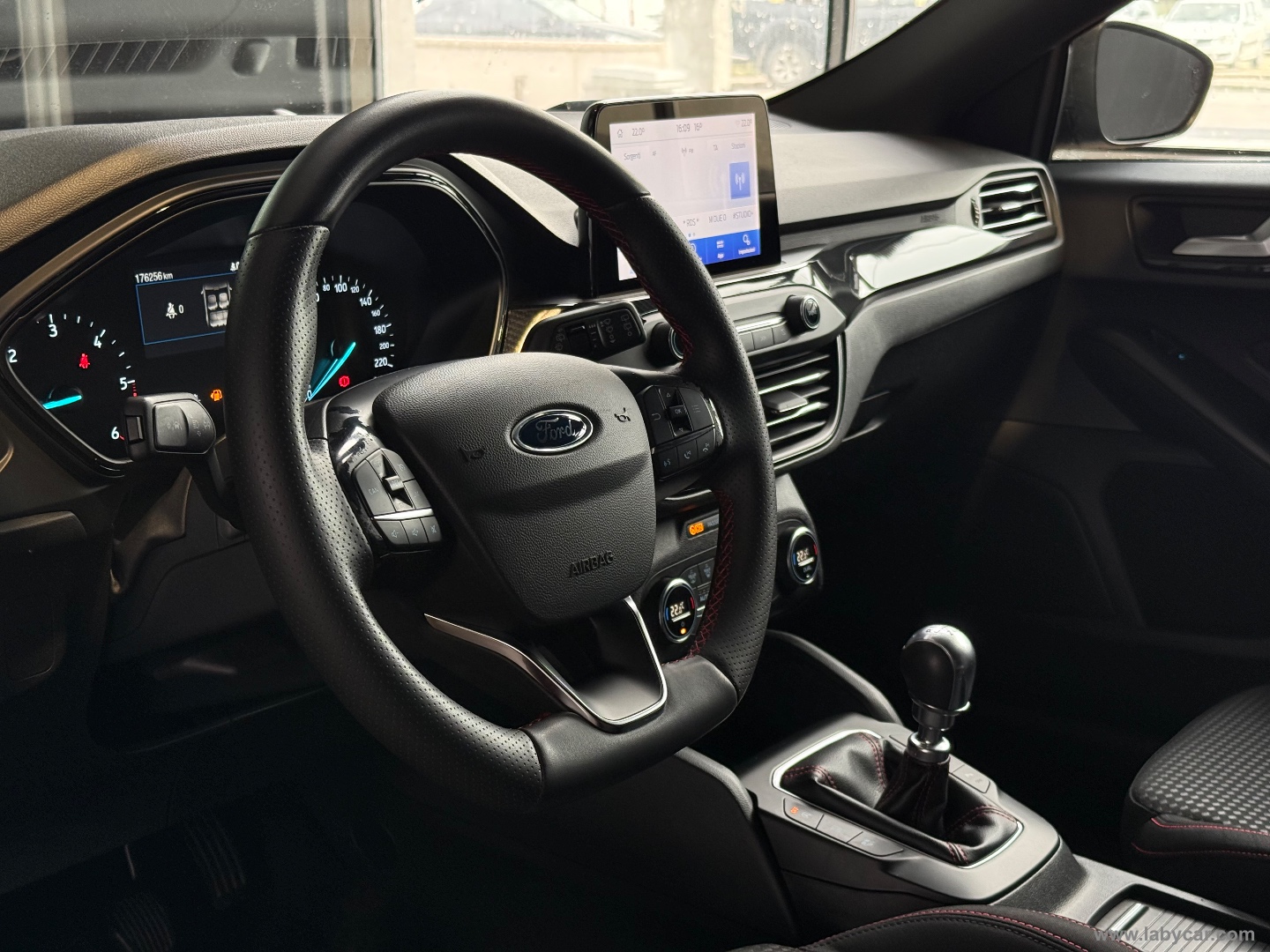 Focus 1.5 EcoBlue 120CV 5p. ST Line - immagine 10