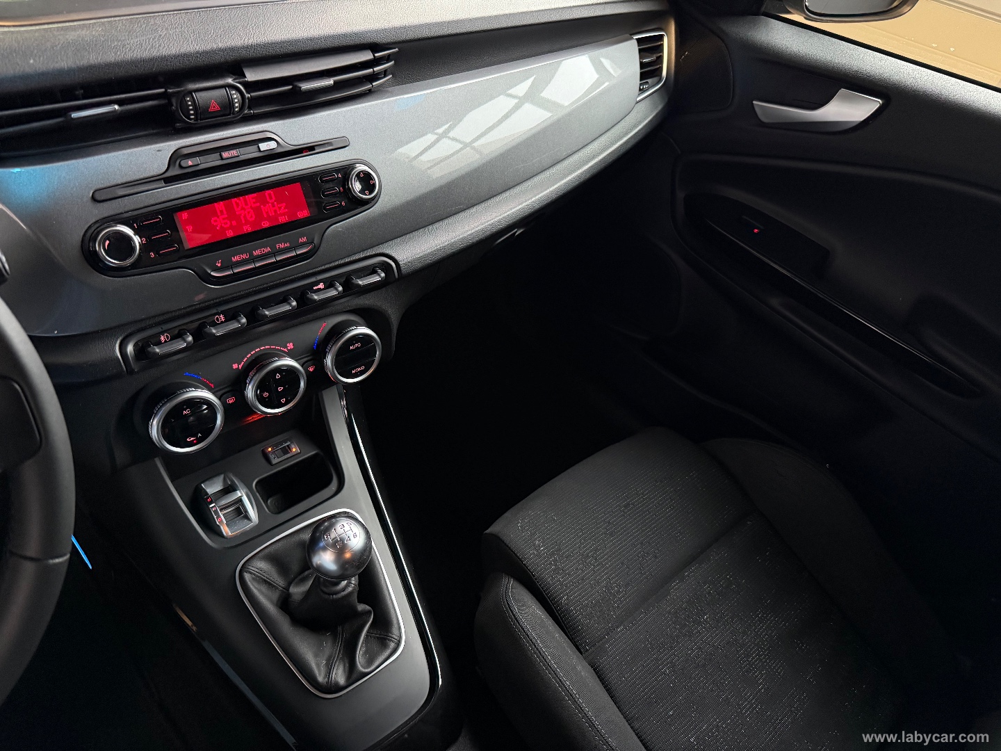 Giulietta 1.4 Turbo 120 CV GPL Prog. - immagine 10
