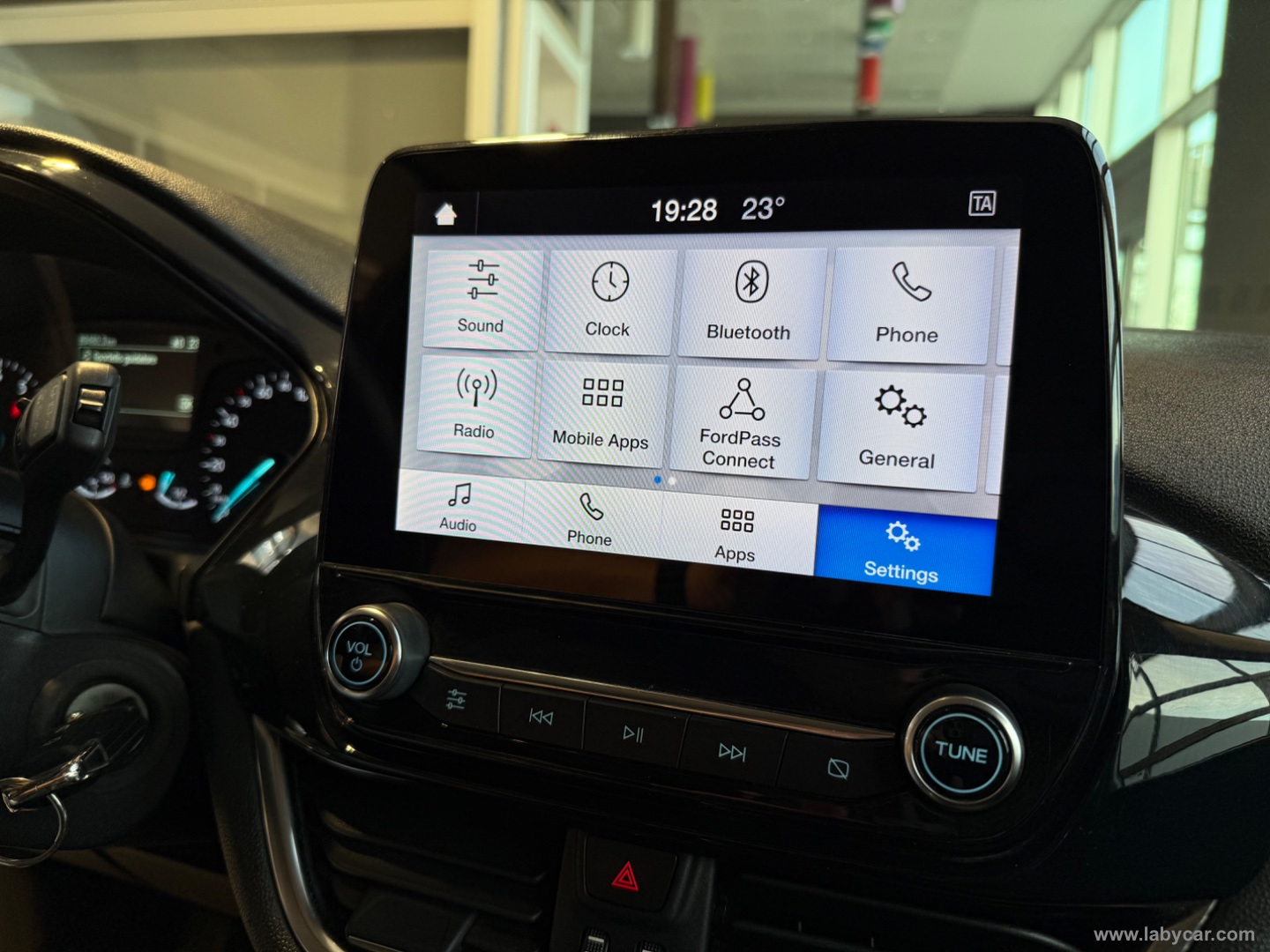 Fiesta 1.1 75 CV 5p. Connect - immagine 10