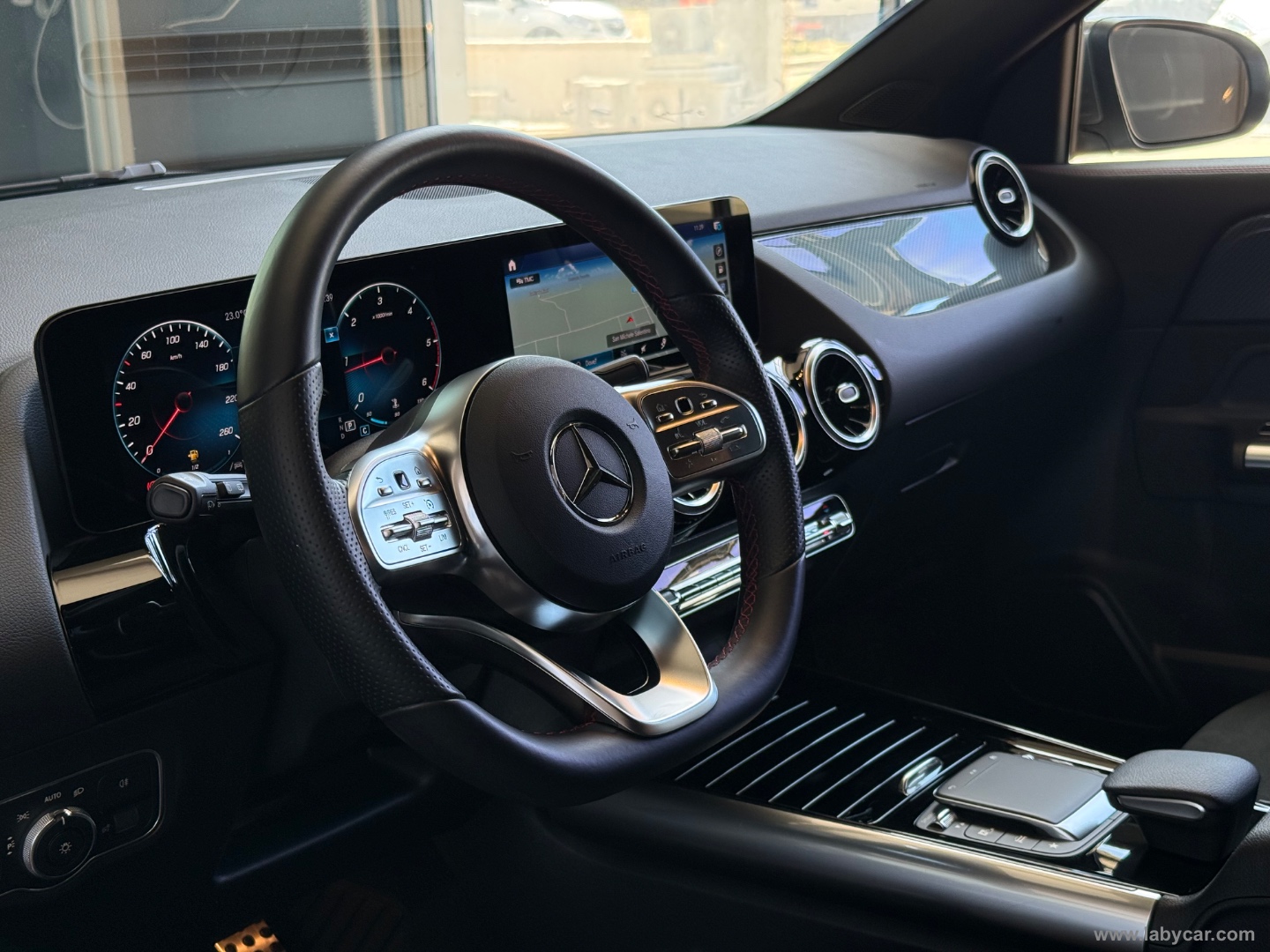 GLA 200 d Automatic Premium - immagine 10