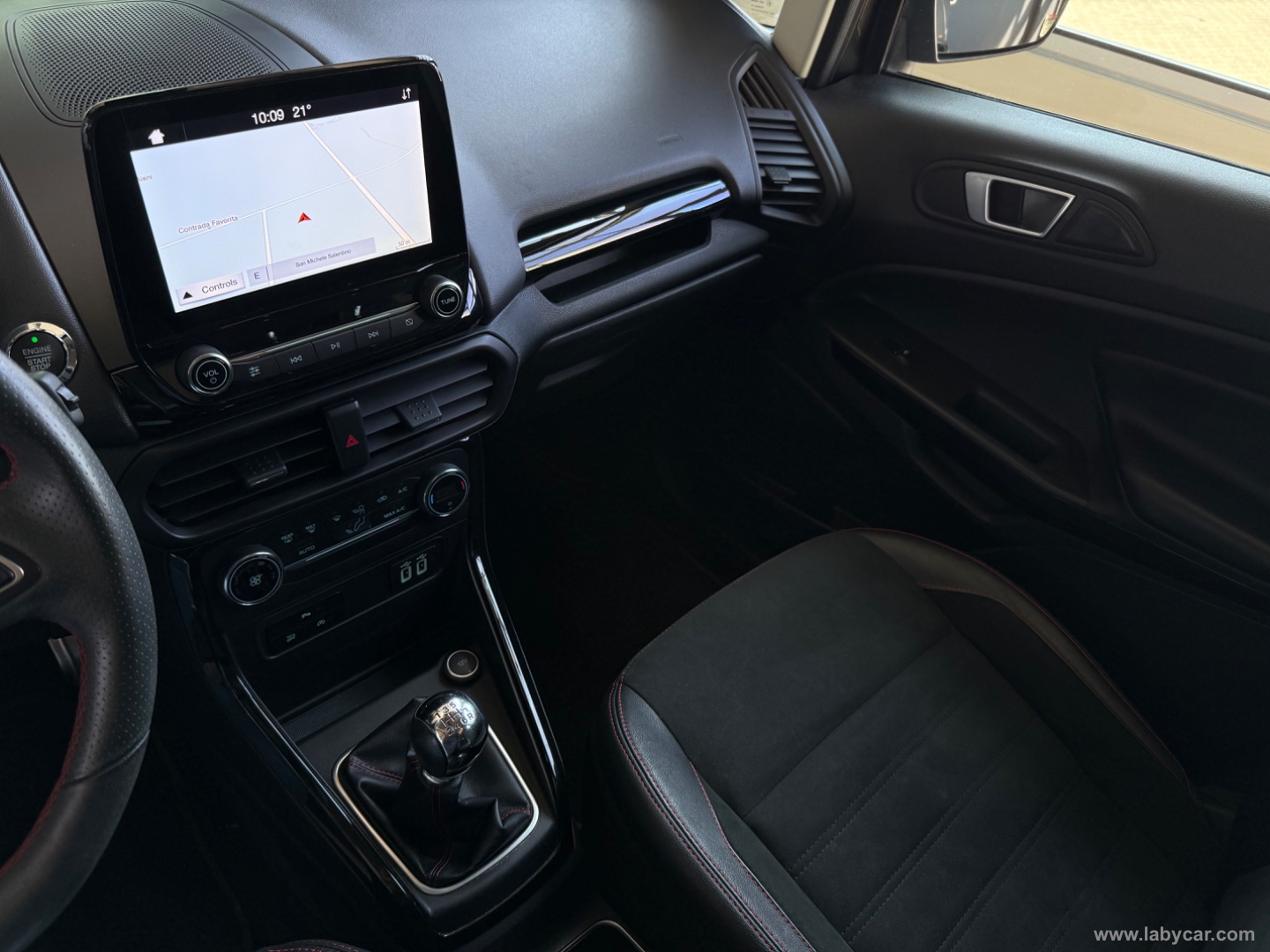 EcoSport 1.0 EcoBoost 100 CV ST-Line - immagine 10
