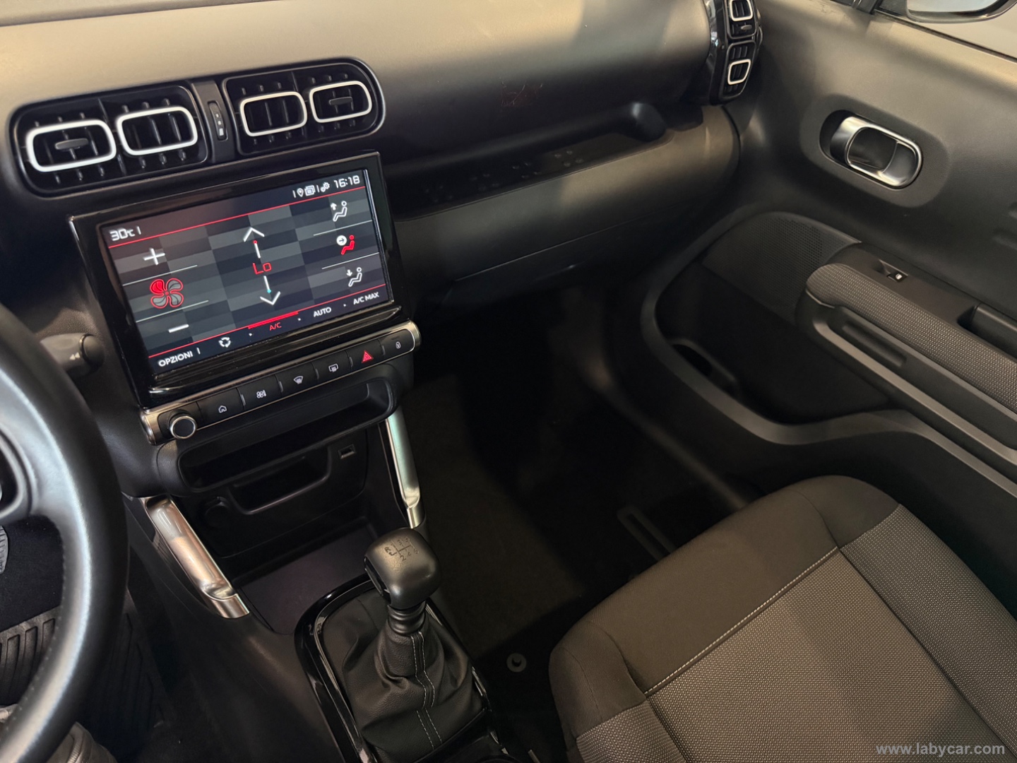 C3 Aircross BlueHDi 110 S&S Shine - immagine 10