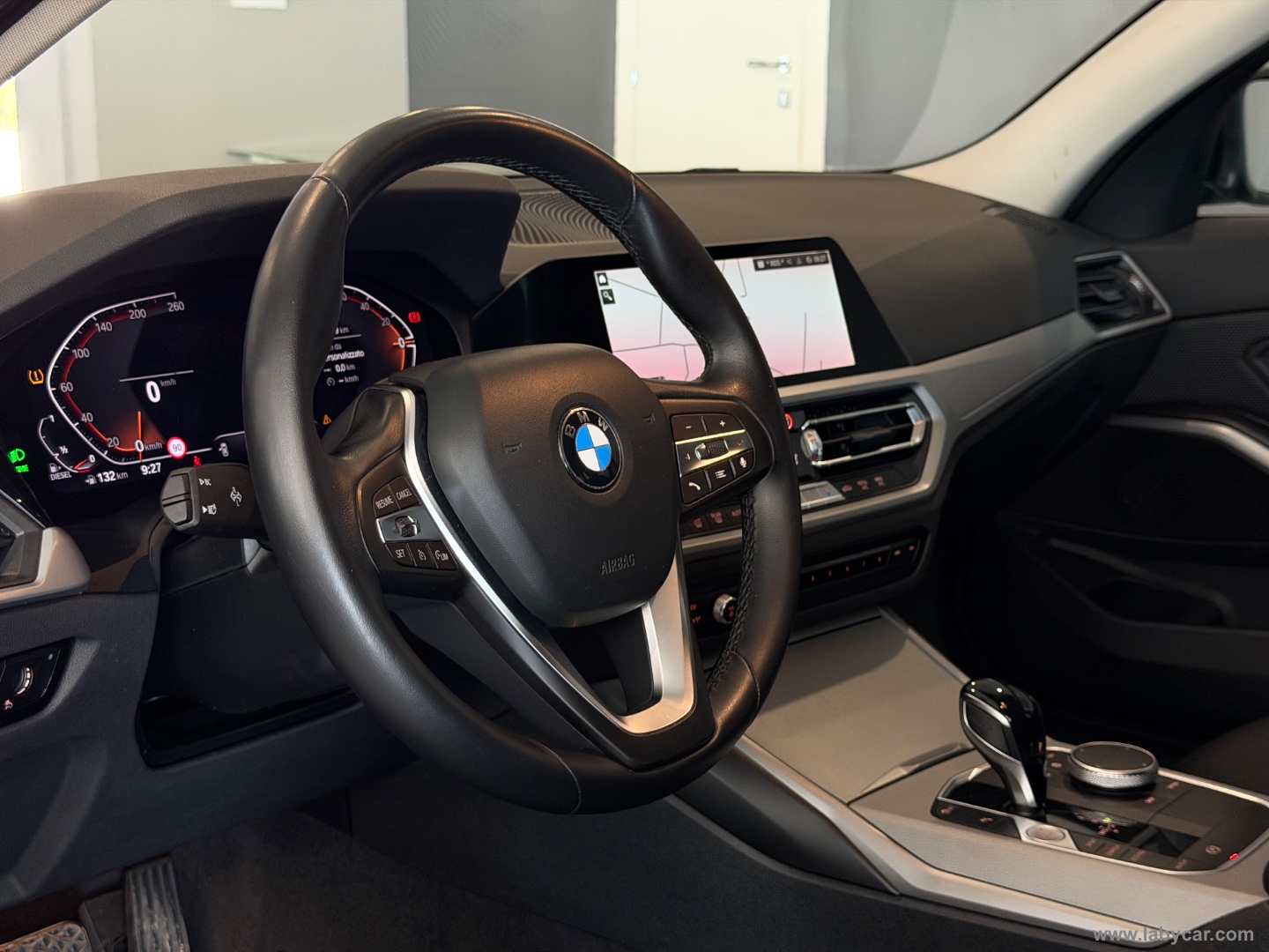 318d 48V Touring Business Advantage - immagine 10