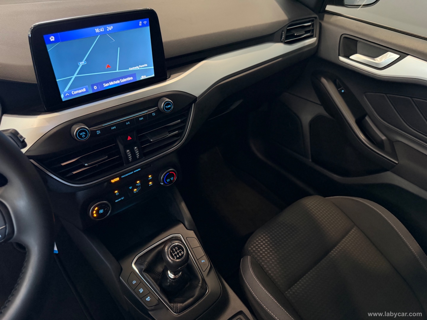 Focus 1.0 EcoBoost 125CV 5p Business - immagine 10