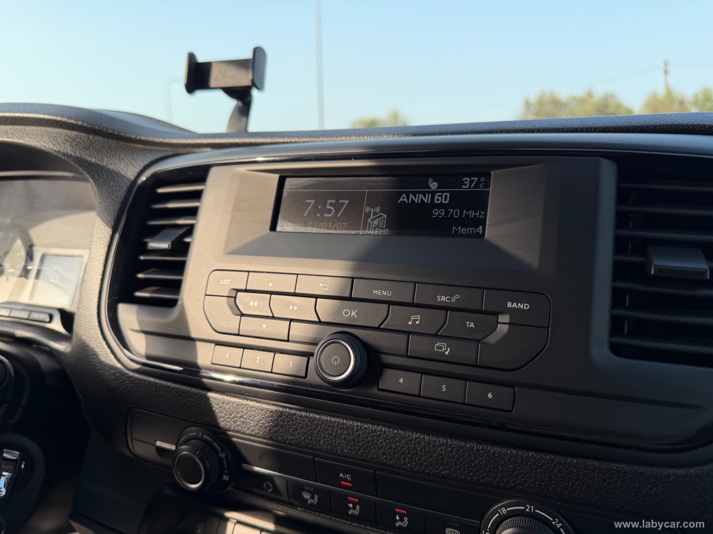 Vivaro 2.0D120S&S PL-SL-TN L F.Ess. Mag. - immagine 10