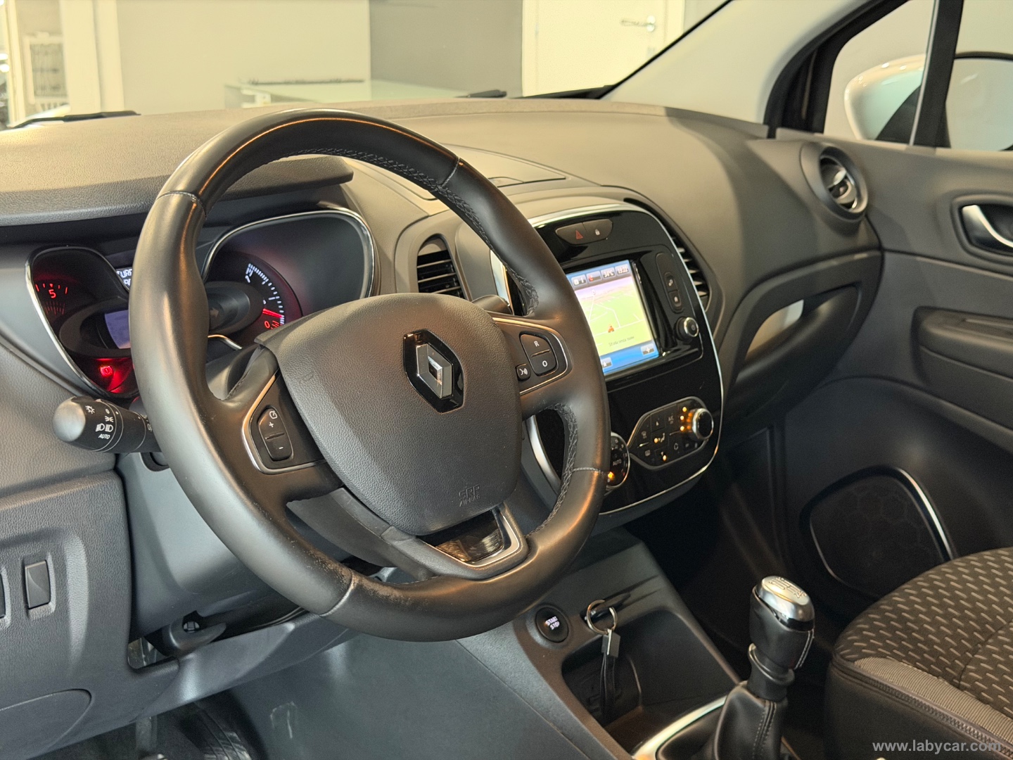 Captur dCi 8V 110 CV S&S Energy Intens - immagine 10