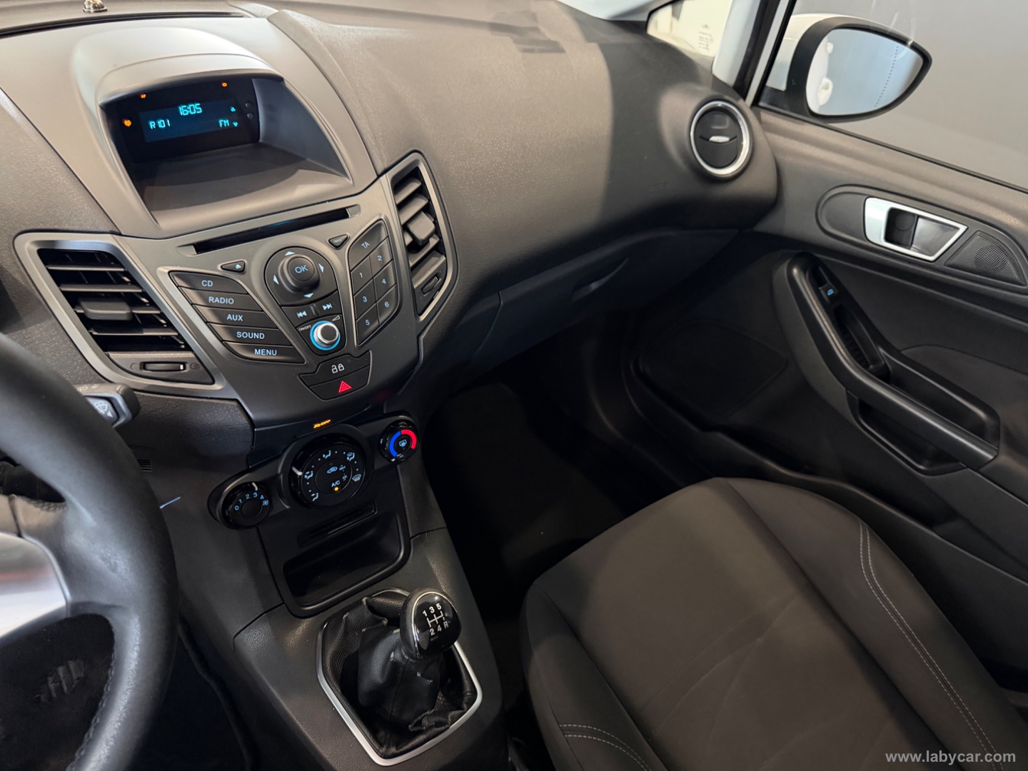 Fiesta 1.4 5p. Bz.- GPL Titanium - immagine 10