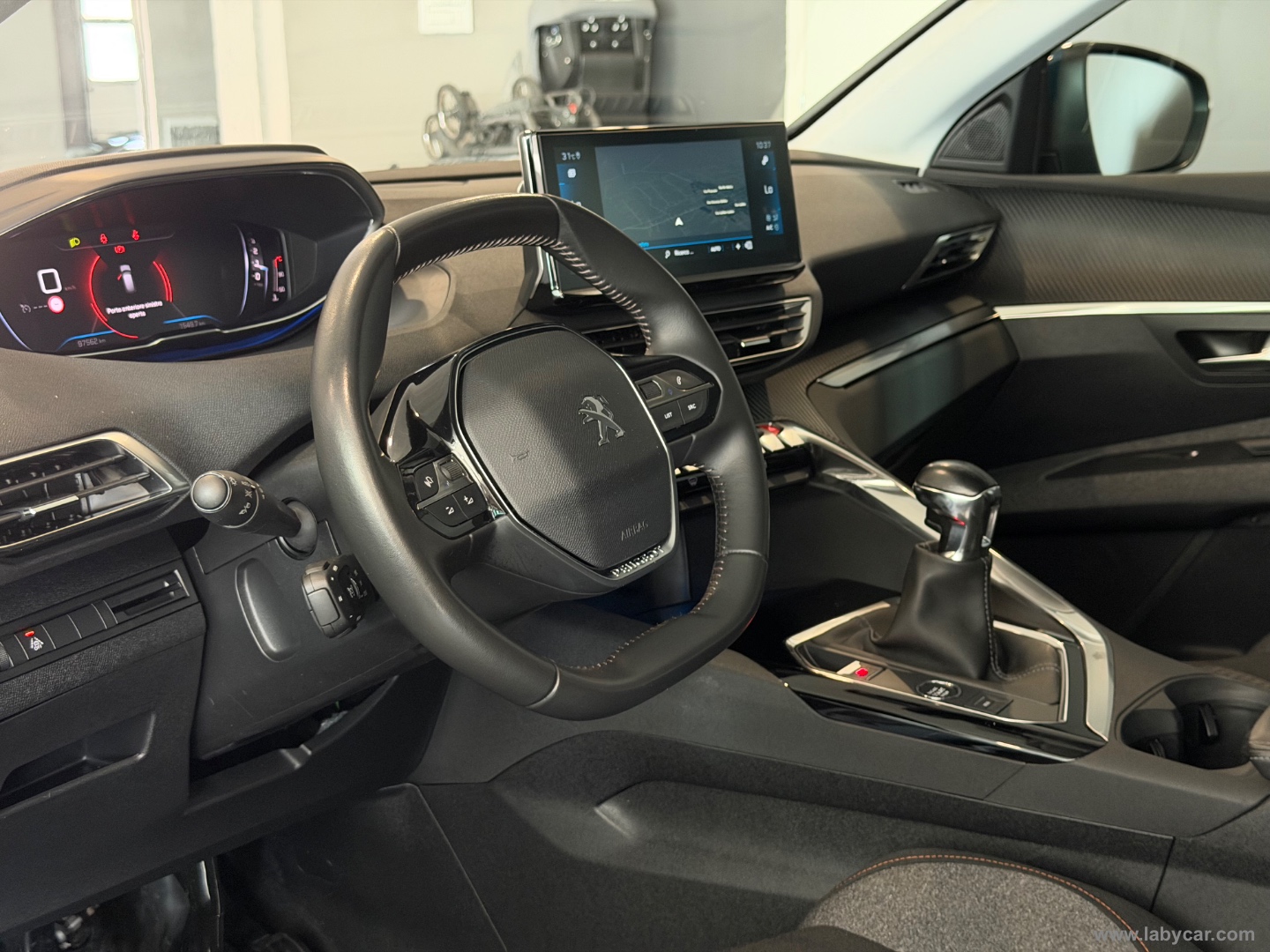 3008 BlueHDi 130 S&S Active Business - immagine 10