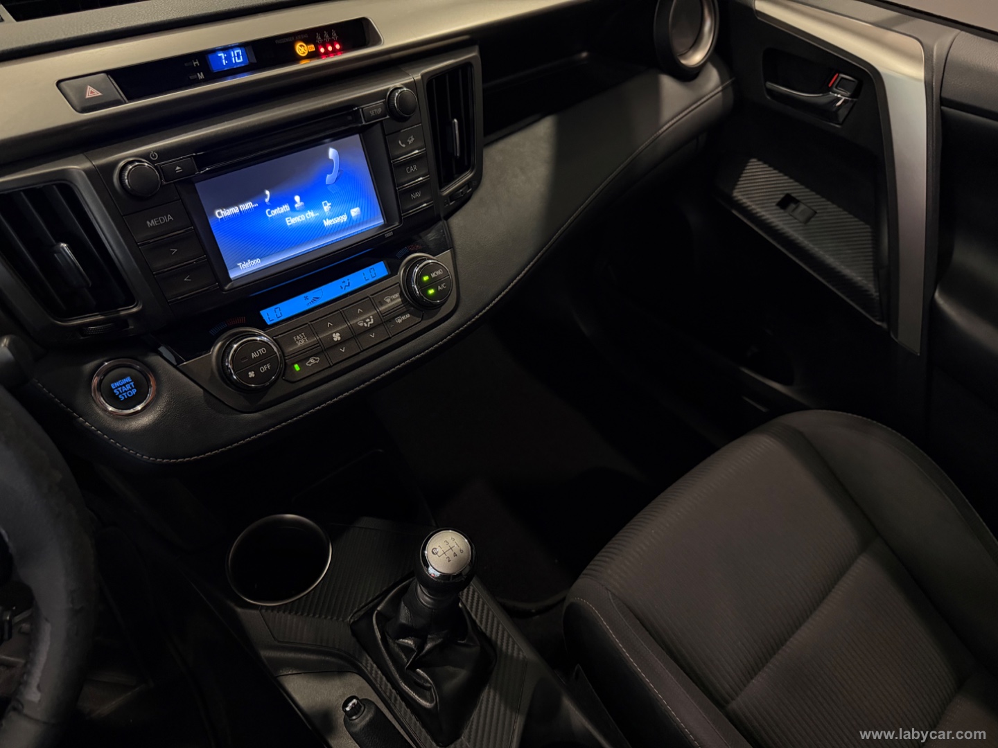 RAV4 2.0 D-4D 2WD - immagine 10