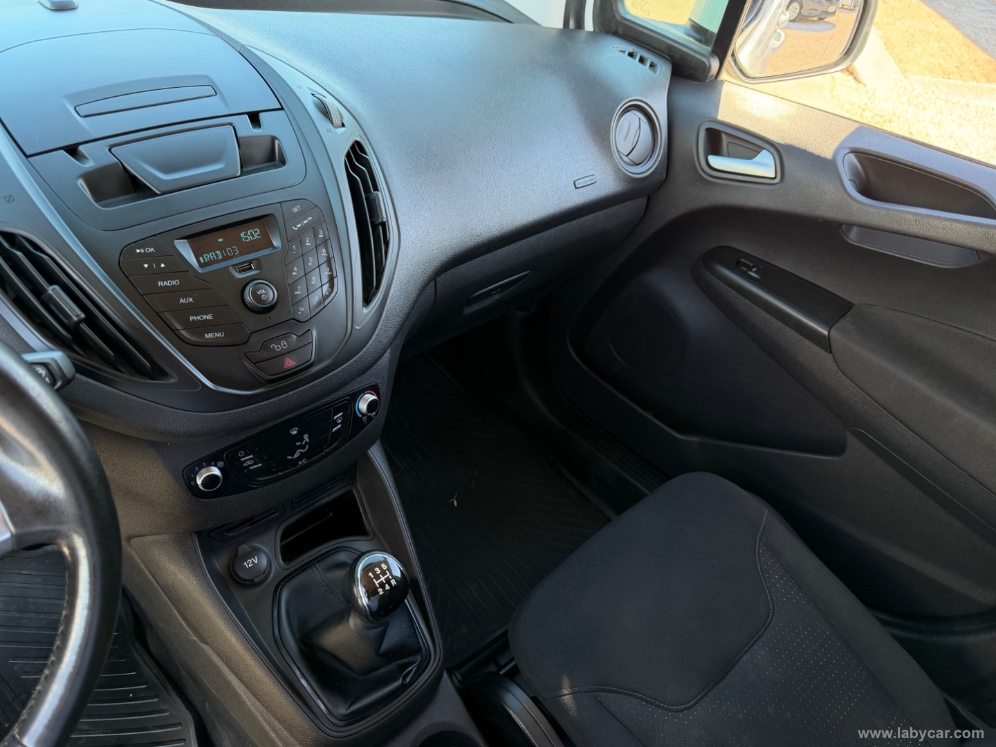Transit Courier 1.5 TDCi 75CV Van Entry - immagine 10