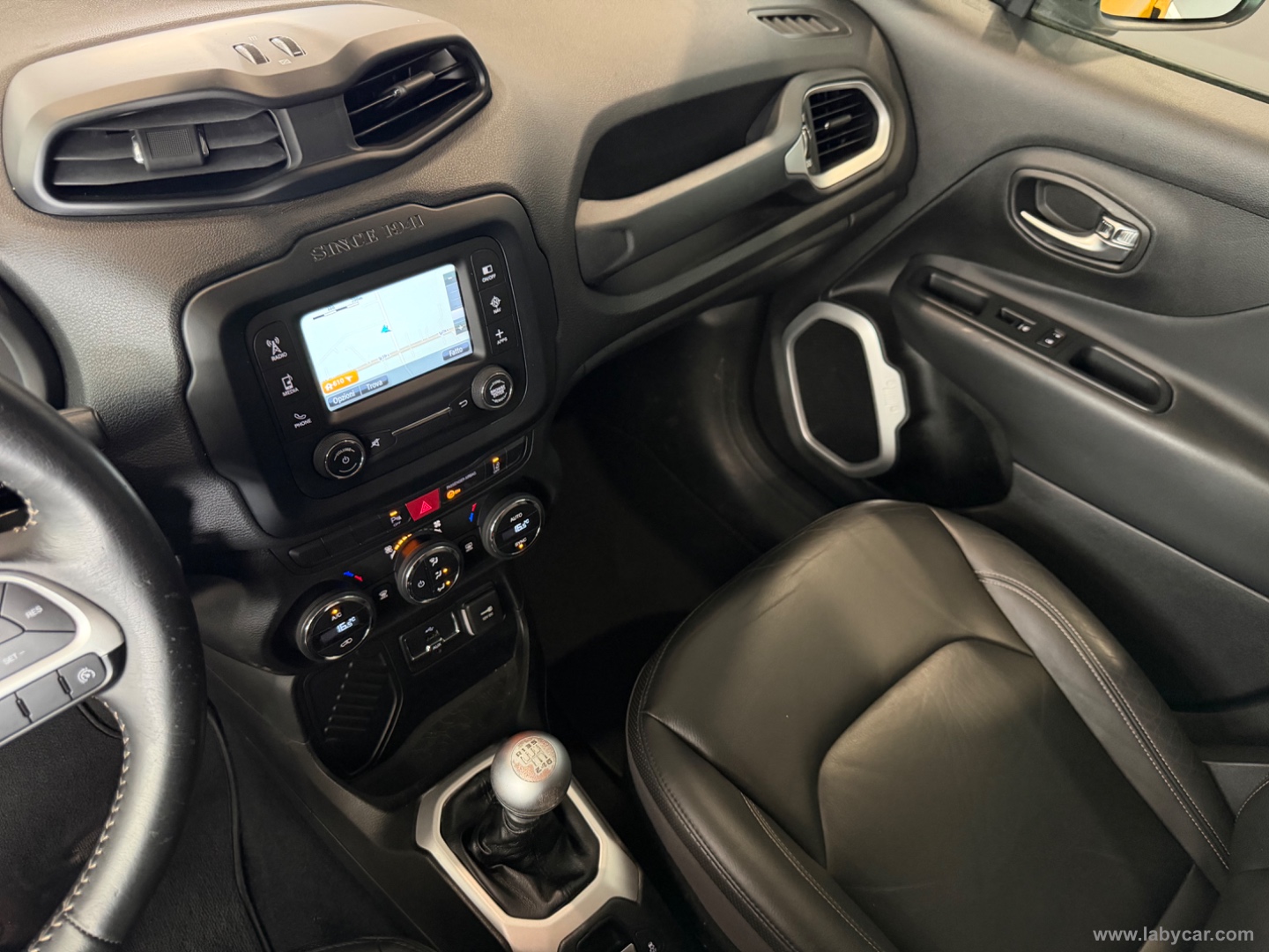 Renegade 1.6 Mjt 120CV Limited - immagine 10