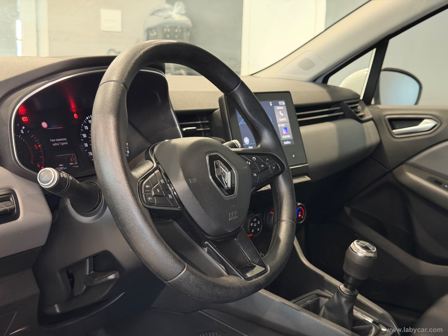 Clio Blue dCi 8V 85 CV 5p. Business - immagine 10