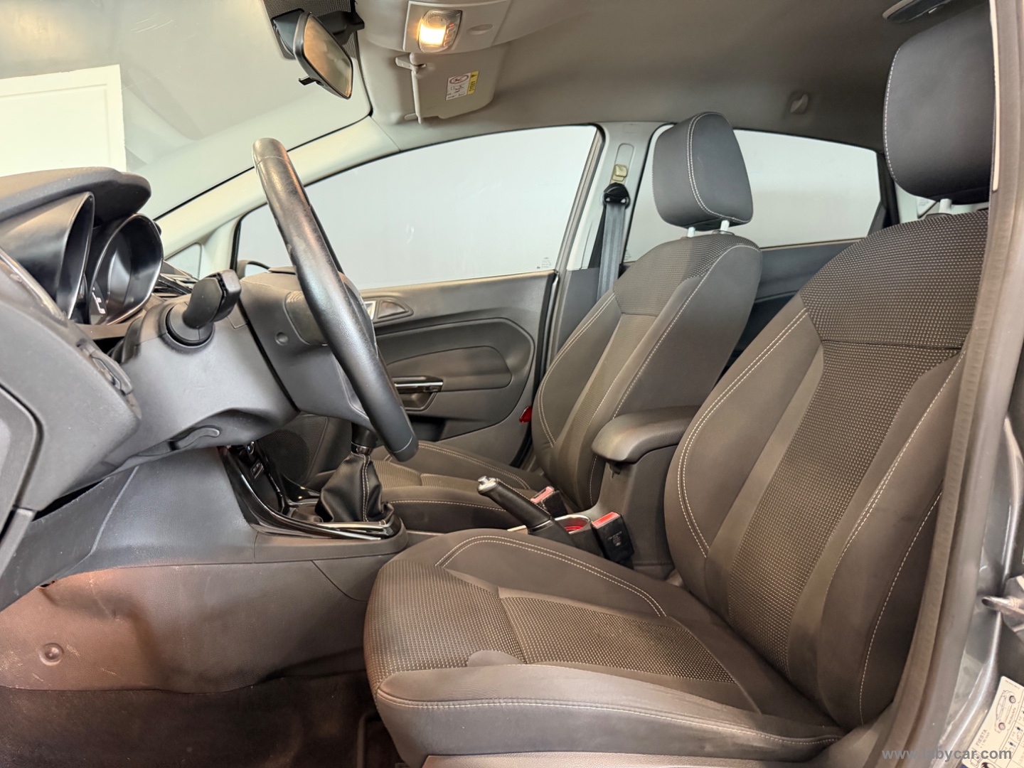Fiesta 1.5 TDCi 75 CV 5p. Business - immagine 10