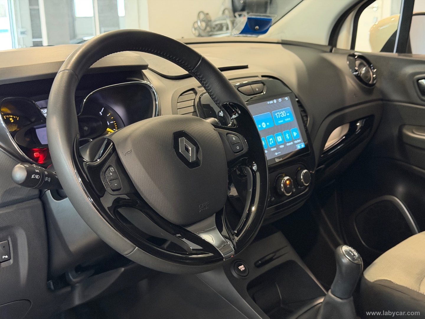 Captur 1.5 dCi 8V 90 CV S&S Live - immagine 10