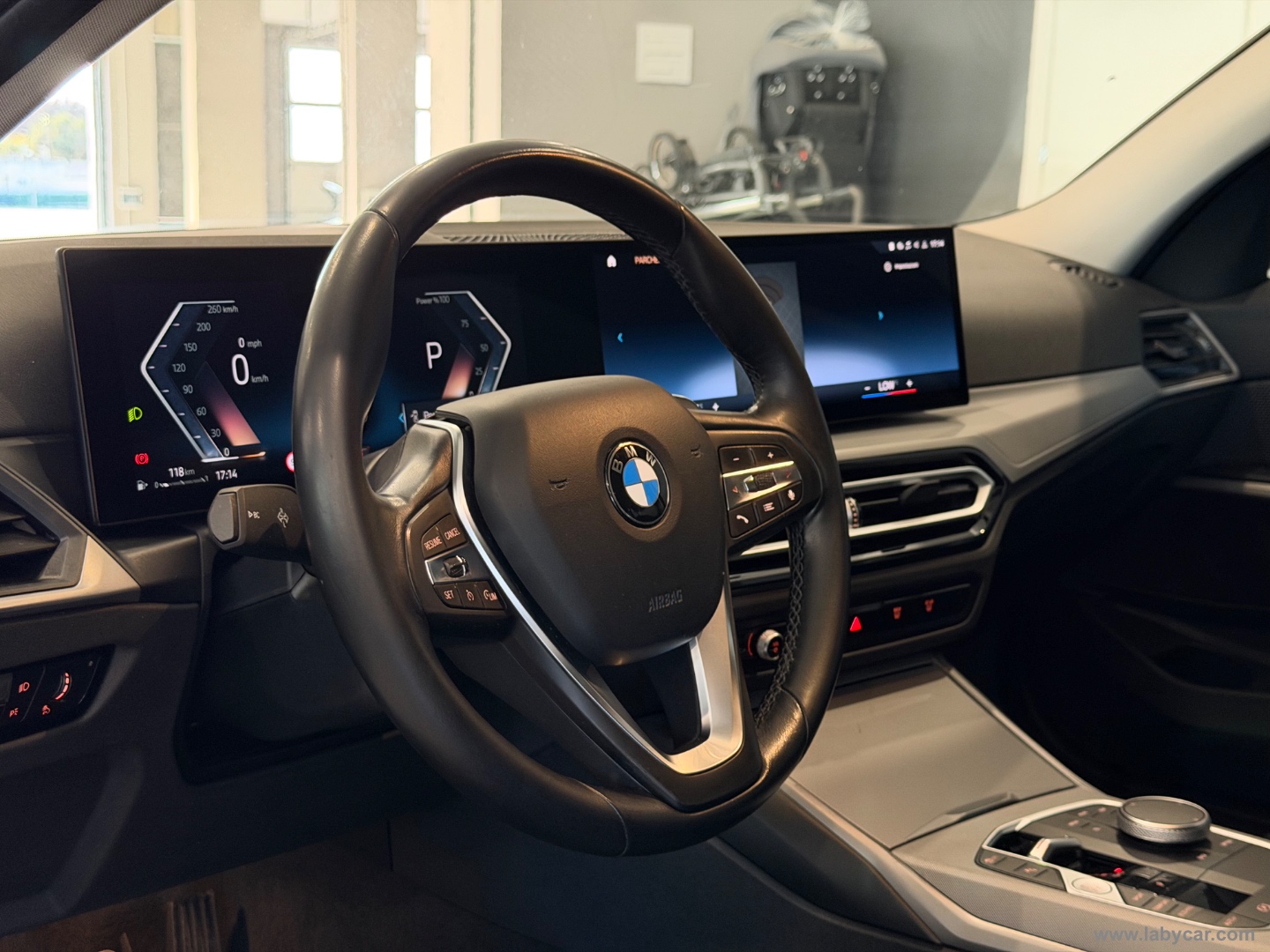 316d 48V Touring Msport - immagine 10