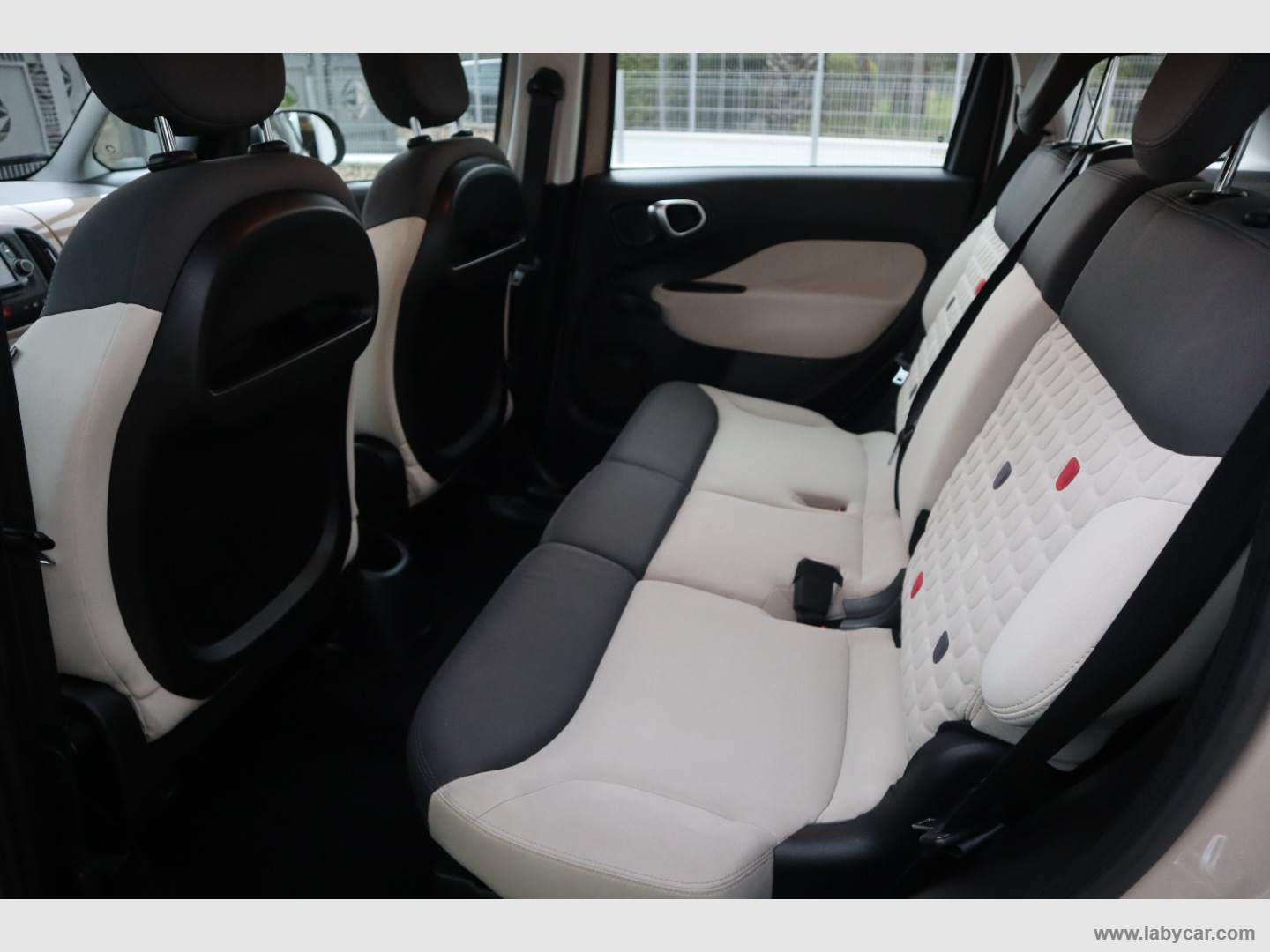 500L 1.3 MJT 95 CV Business - immagine 10