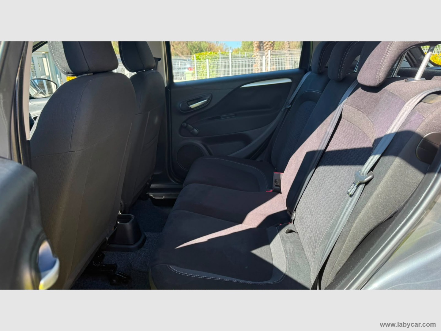 Punto 1.2 8V 5p. Lounge - immagine 10
