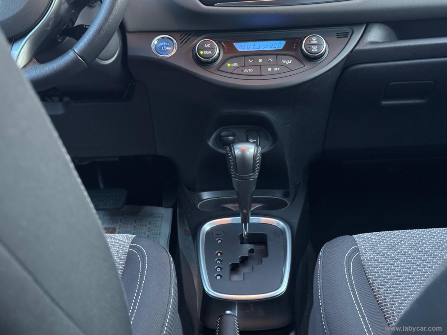 Yaris 1.5 Hybrid 5p. Active - immagine 10