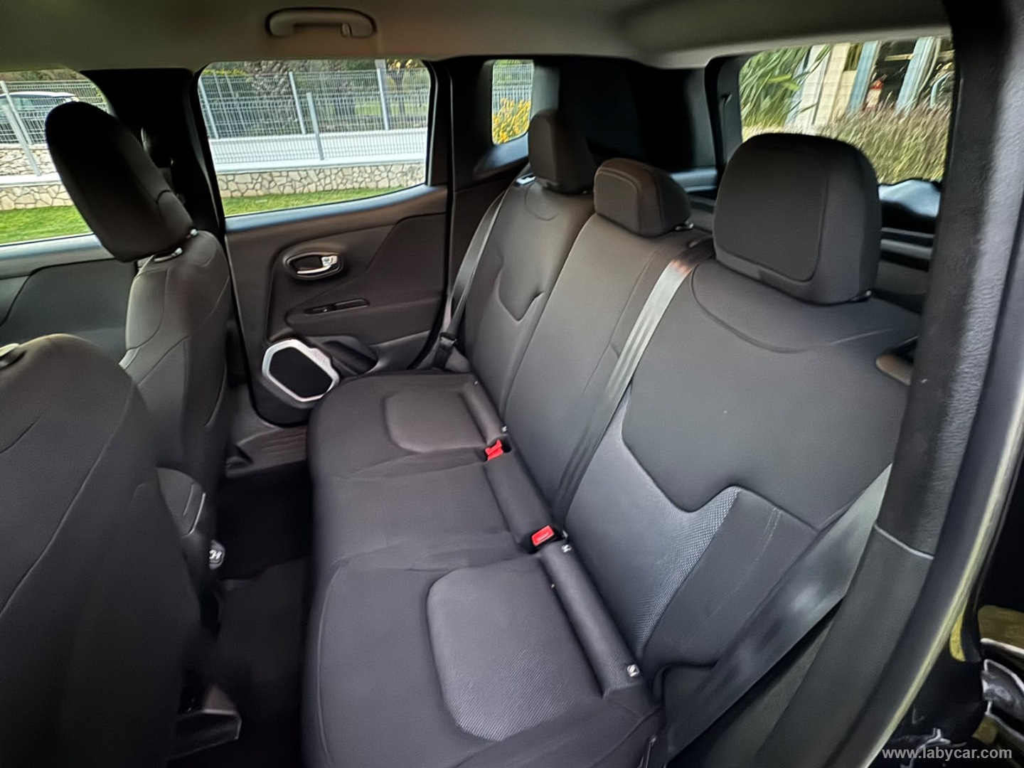Renegade 1.6 Mjt 120CV Limited - immagine 10