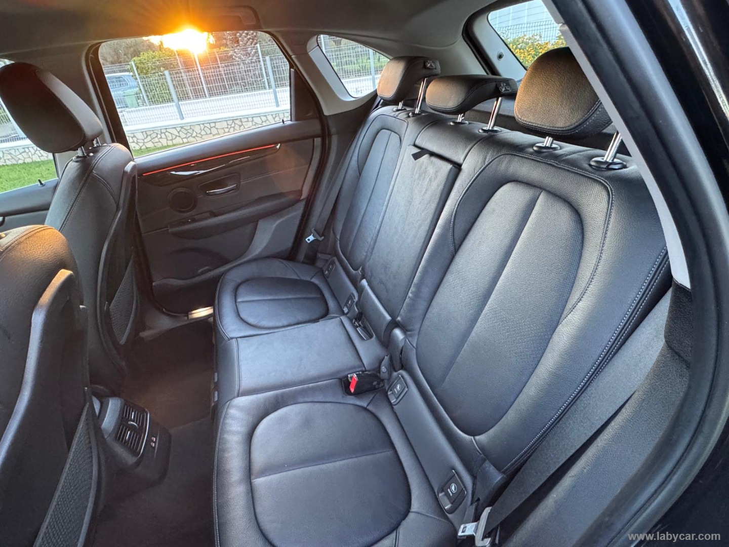 216d Active Tourer Luxury - immagine 10