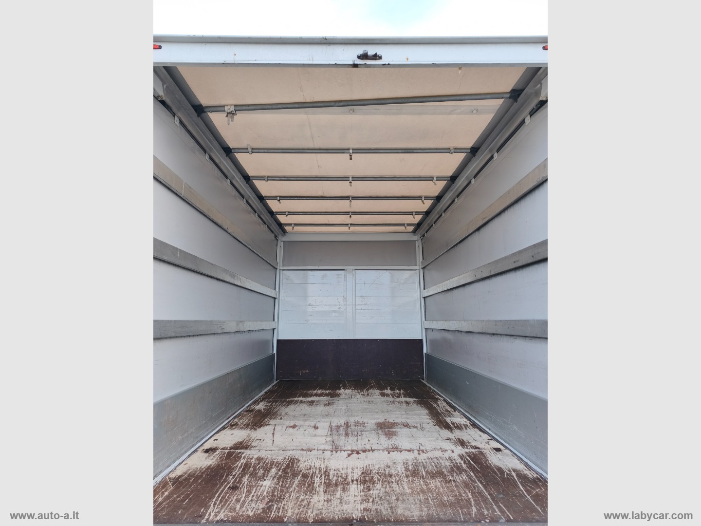 TRANSIT 2.0 TDCI 130 CV CENTINATO - immagine 10