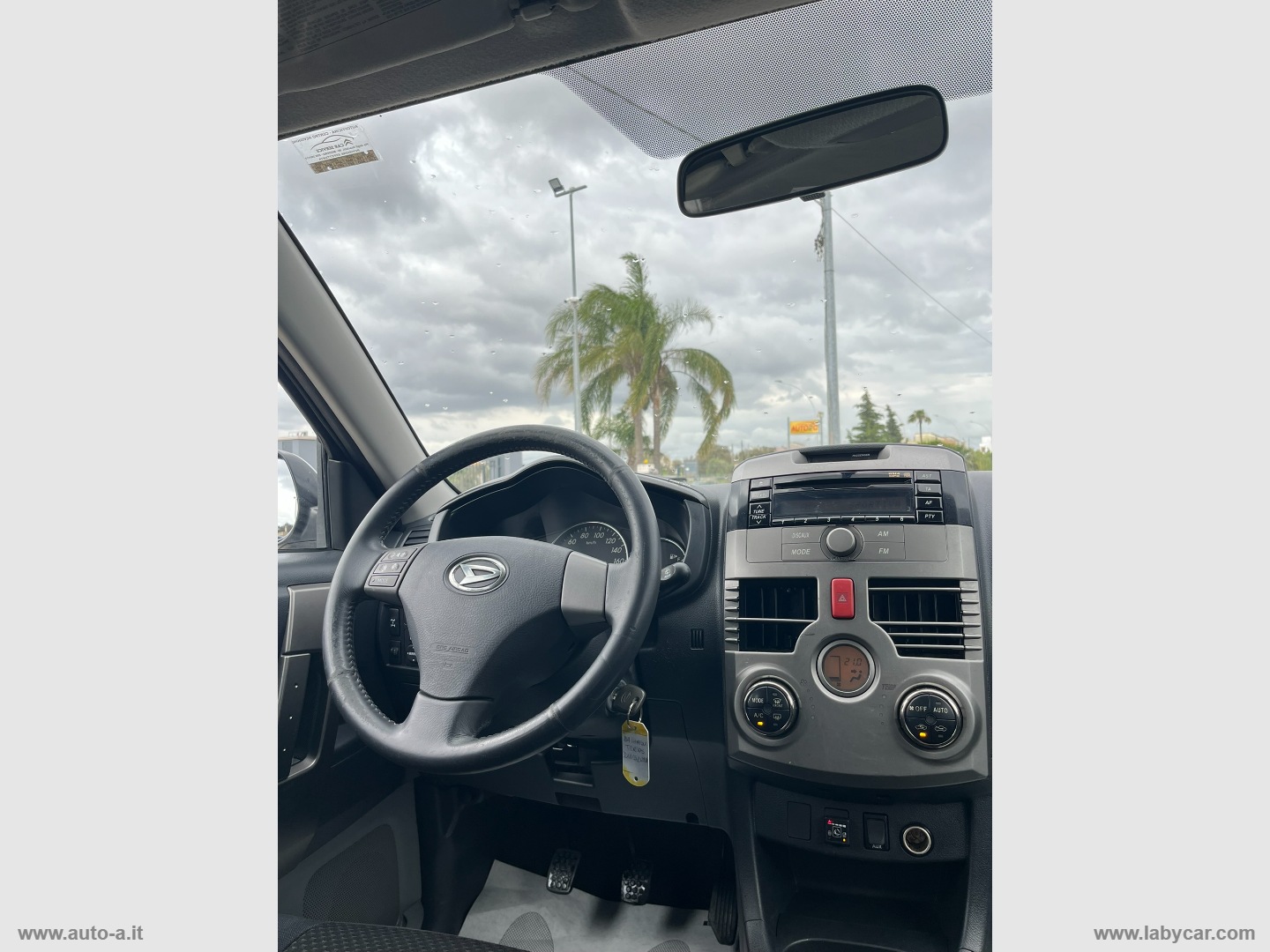 Terios 1.5 4WD Sho Green Powered - immagine 10
