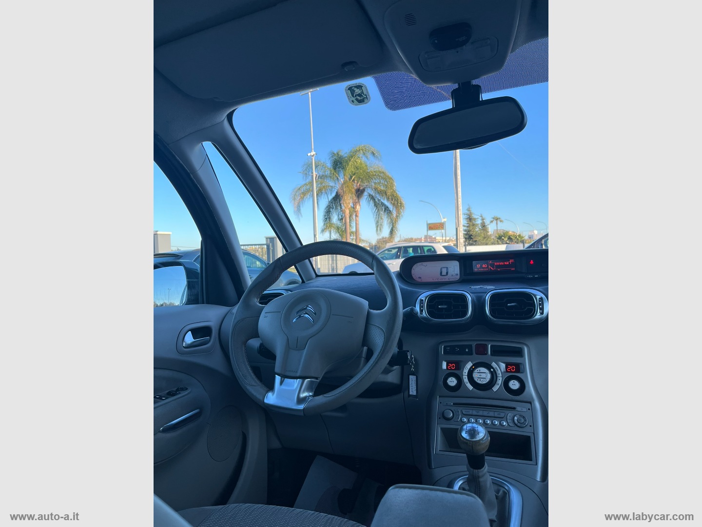 C3 Picasso 1.6 HDi 90 Exclusive - immagine 10