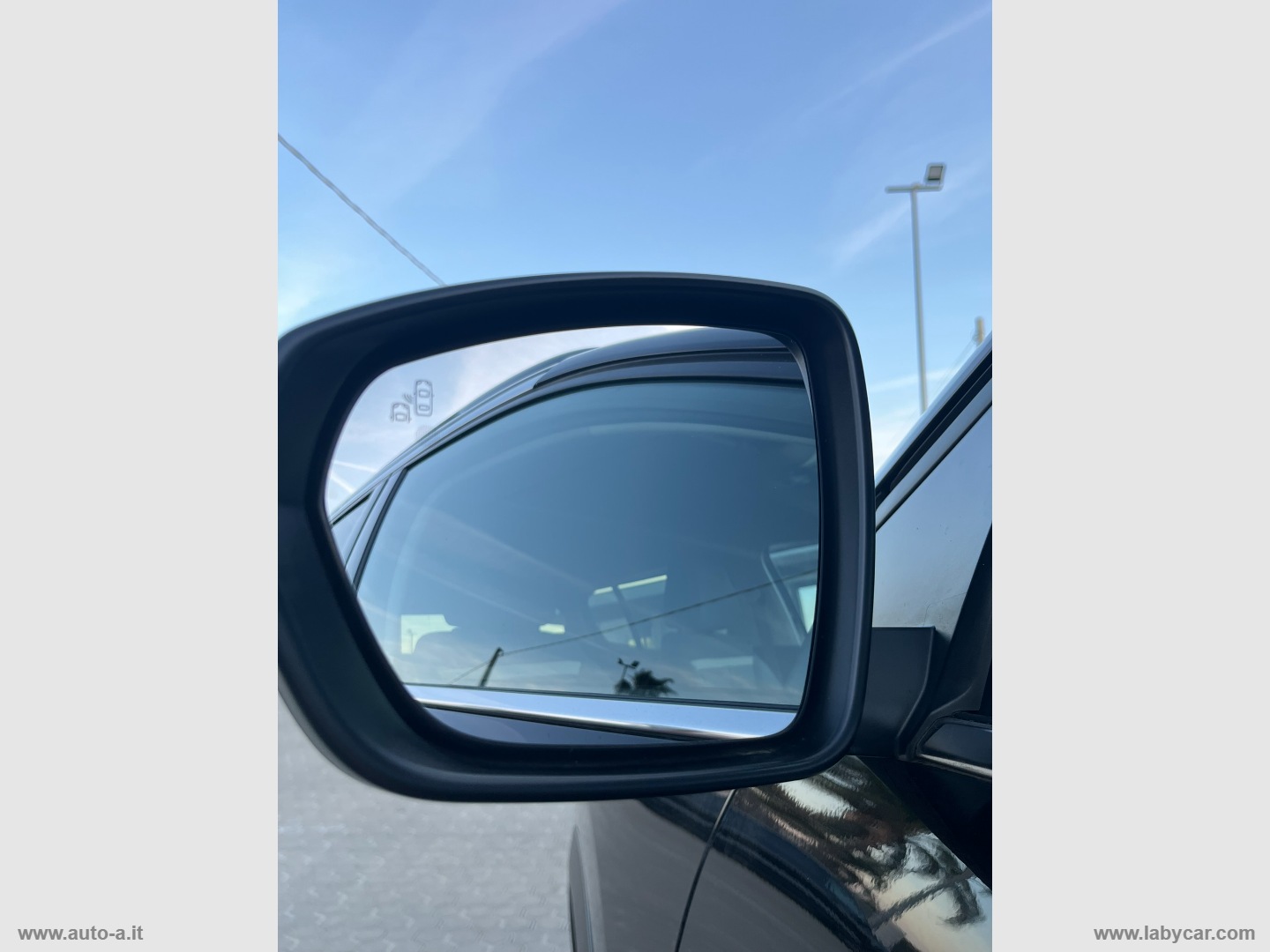 C5 Aircross BlueHDi 130 S&S Shine - immagine 10