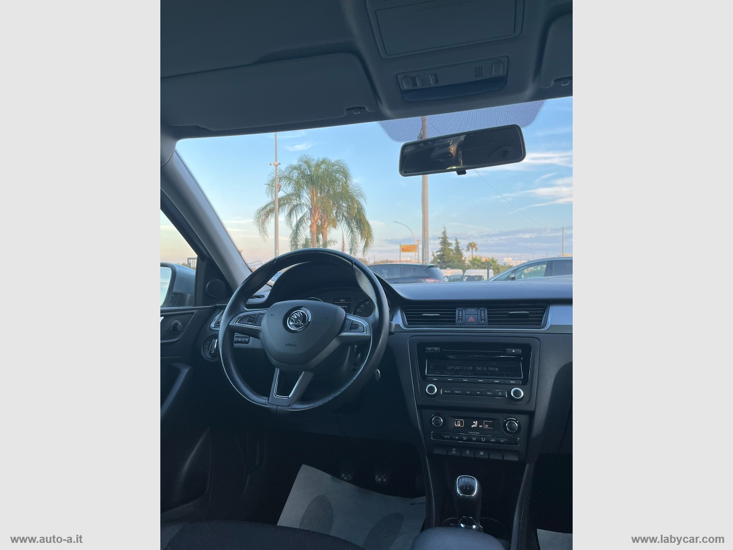 Rapid 1.6 TDI CR 90 CV Executive - immagine 10