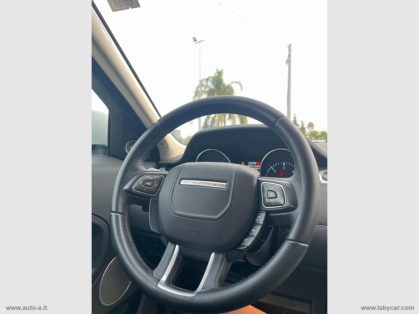 RR Evoque 2.2 TD4 5p. Prestige - immagine 10