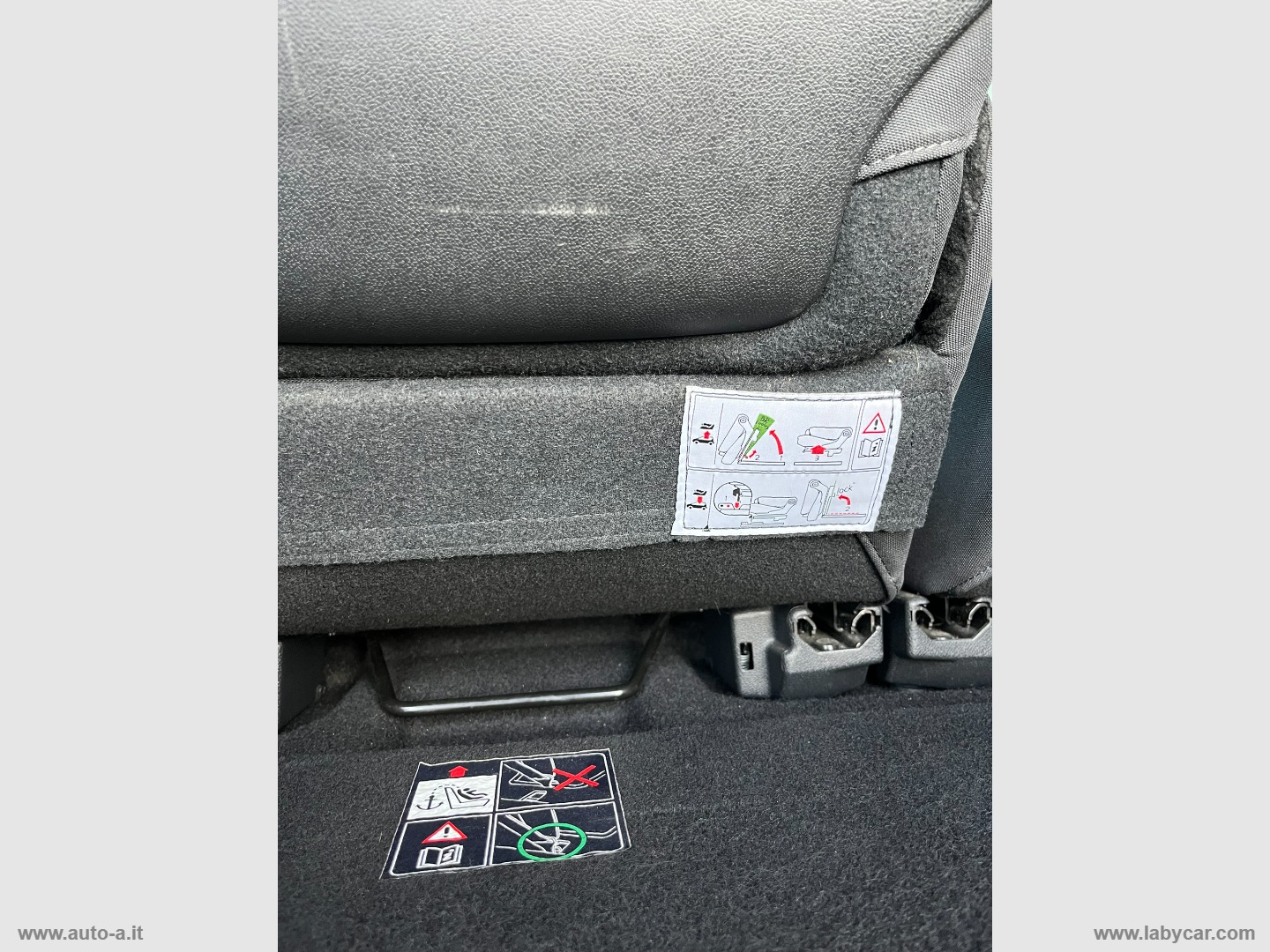 Scénic XMod 1.5 dCi 110 CV EDC Limited - immagine 10