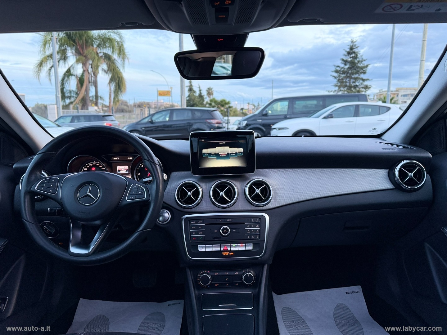 GLA 200 d Automatic Sport - immagine 10