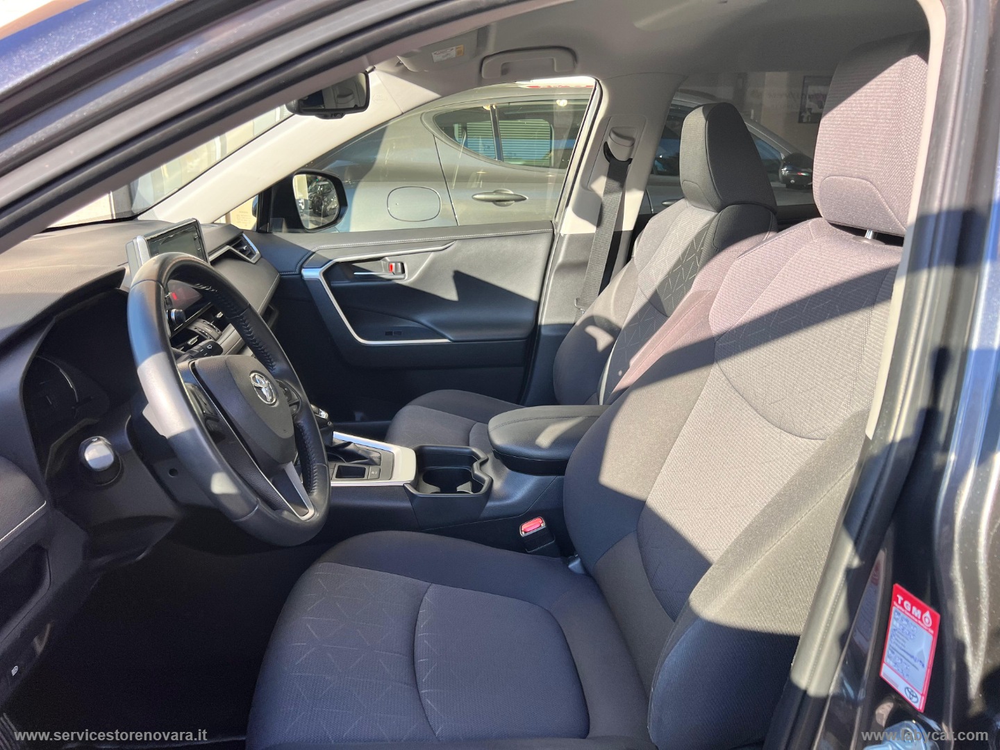 RAV4 2.5 HV - immagine 10