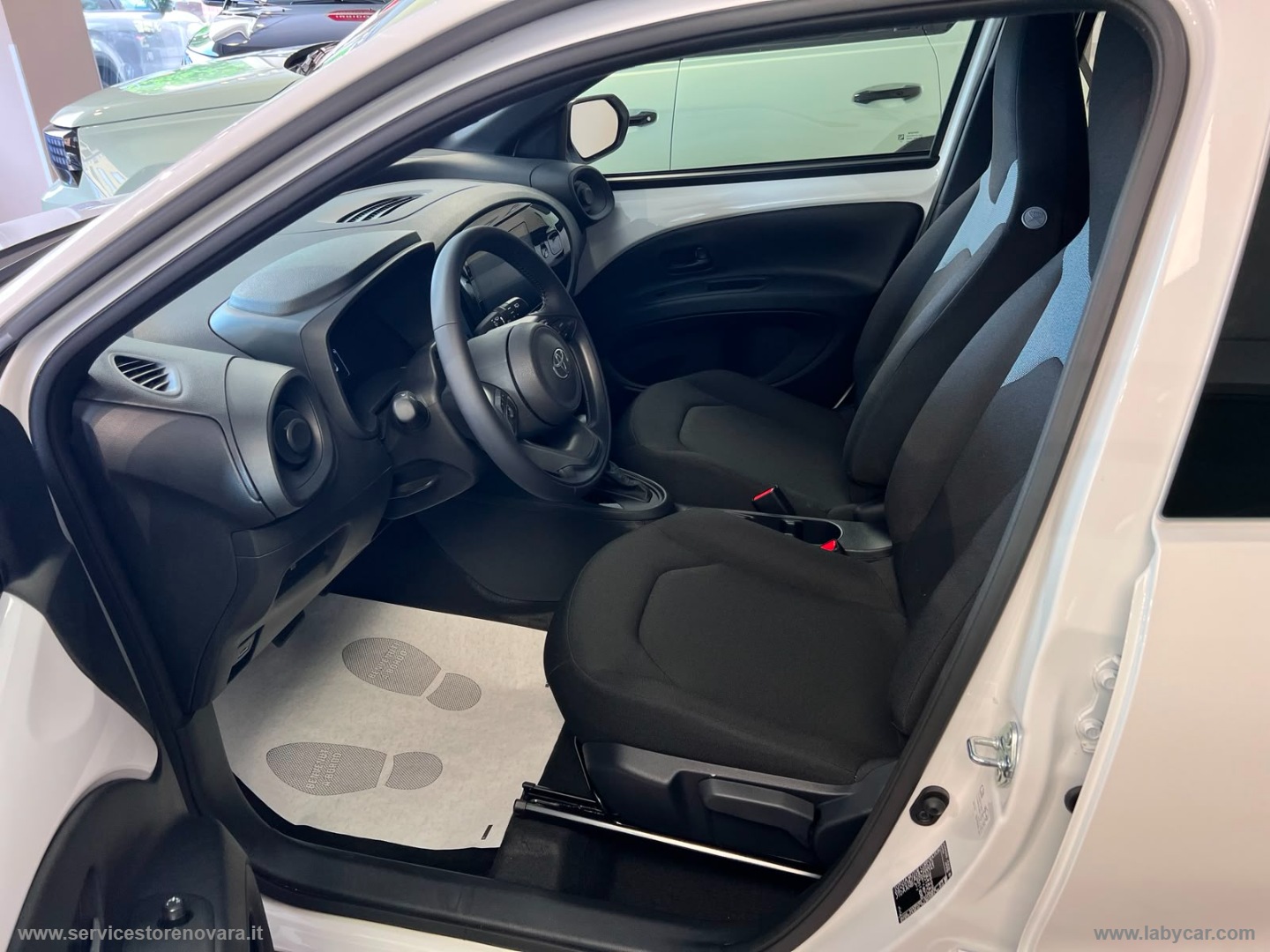 Aygo X 1.5 Hybrid 115 CV 5p. PRONTA CONSEGNA - immagine 10
