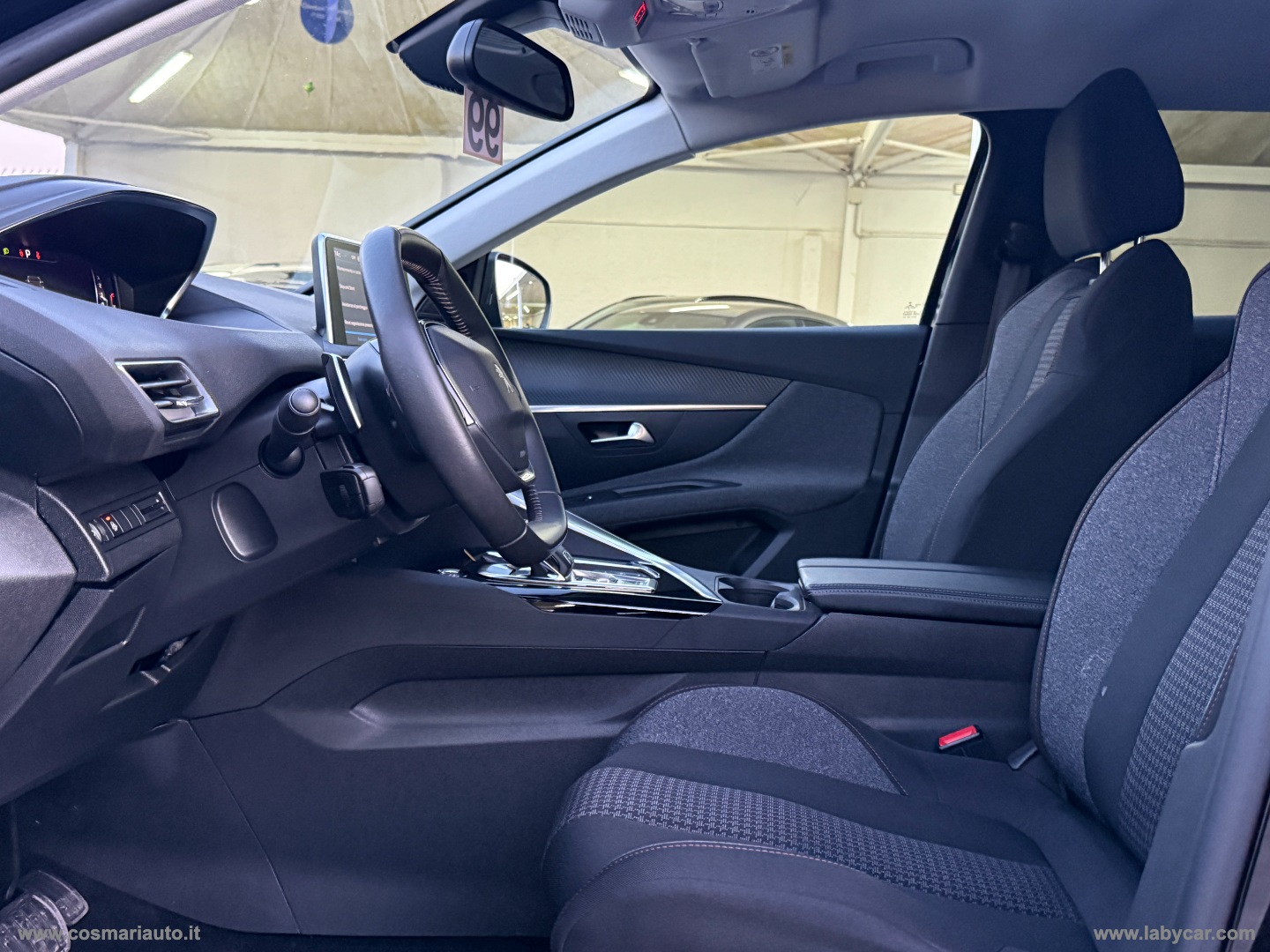 3008 BlueHDi 130 S&S EAT8 Active Pack - immagine 10