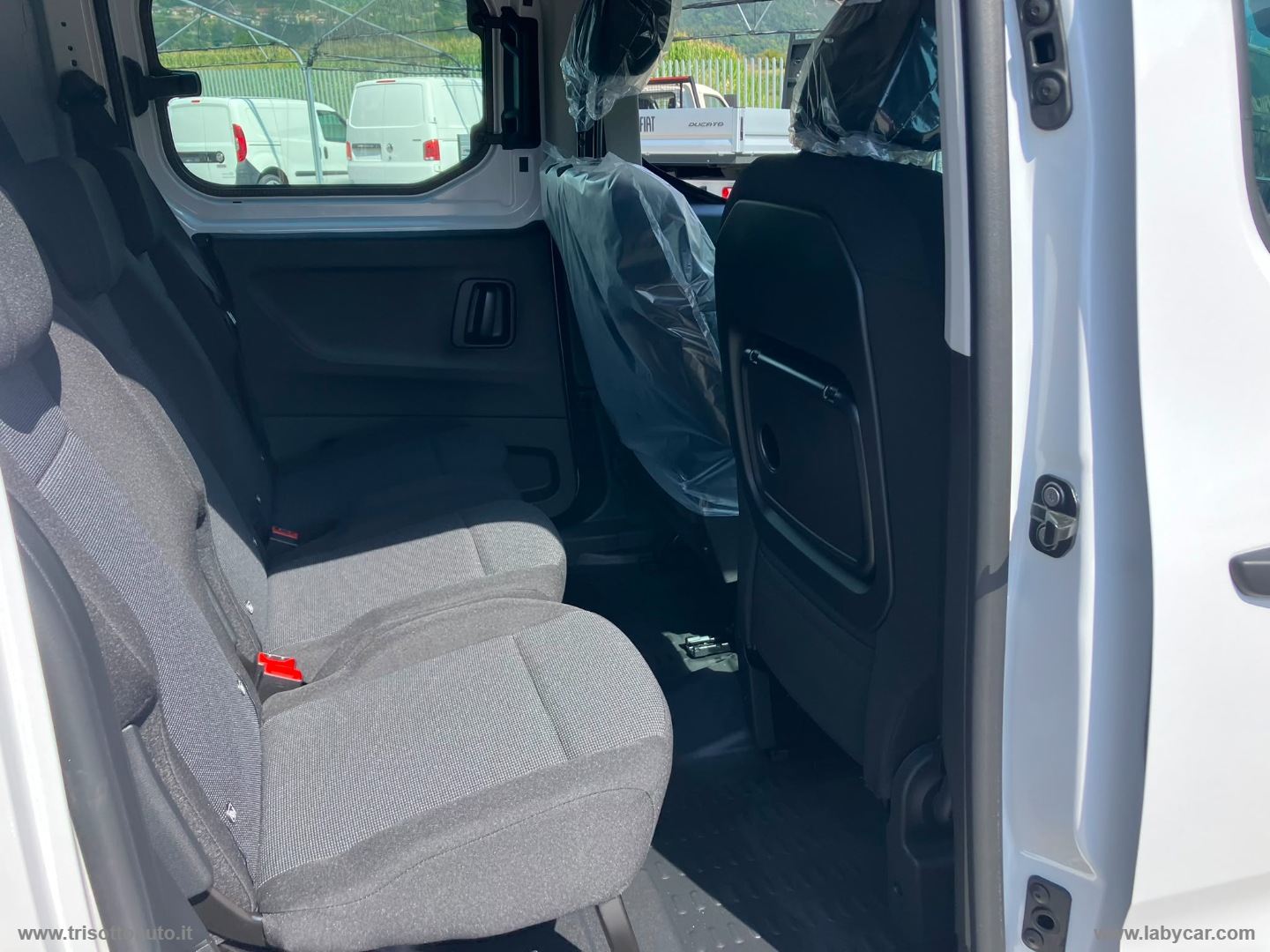 DOBLO Cargo L2 1.5 BlueHdi 130CV Crew Cab AT8 DOPPIA CABINA - immagine 10