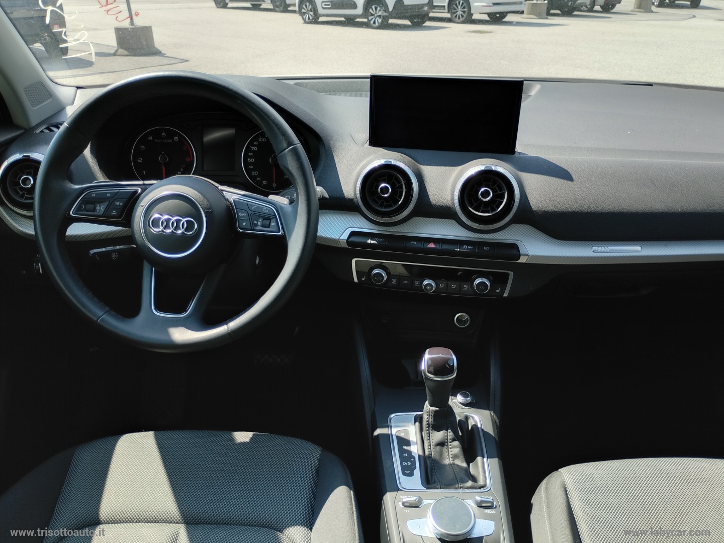 Q2 35 TFSI 150CV S tronic Business Advanced - immagine 10