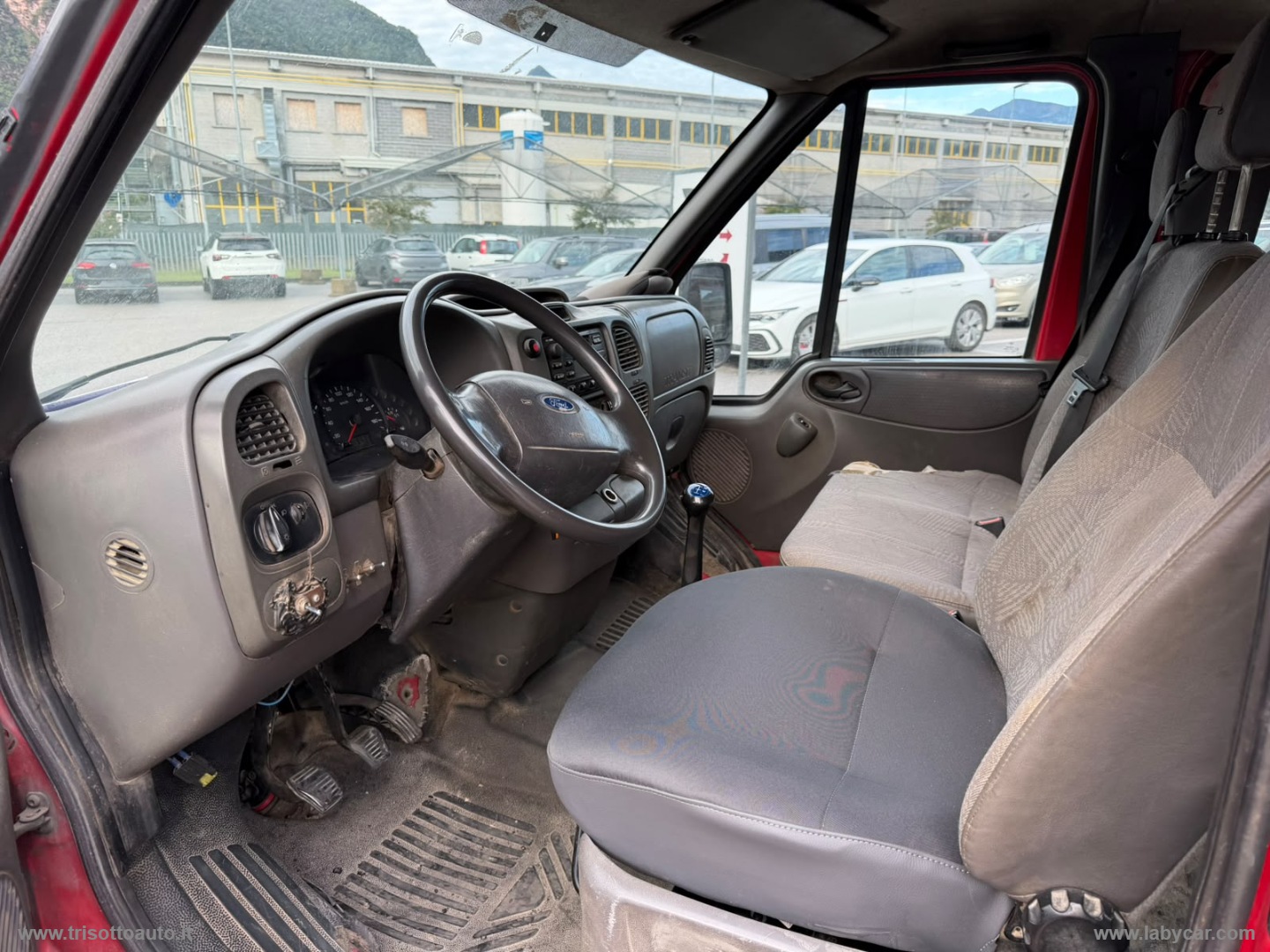 Transit 350 2.4TD/90 PL-DC-RG Autoc. - immagine 10