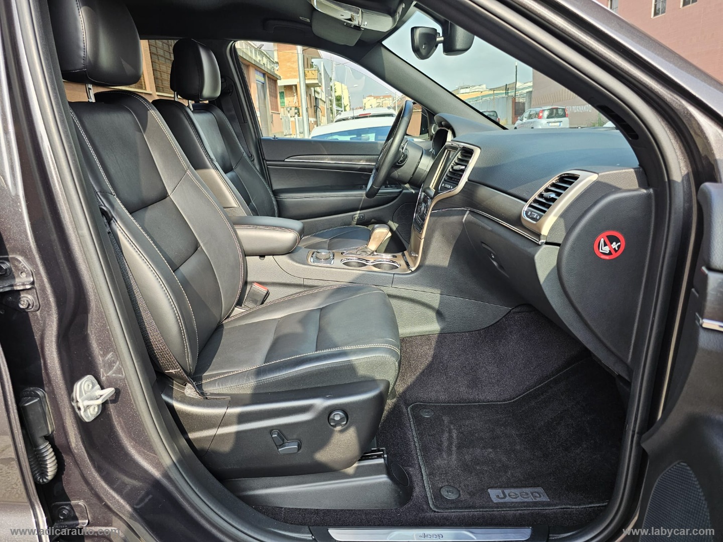 Gr. Cherokee 3.0 V6 CRD 250 MJT II Limited - immagine 10