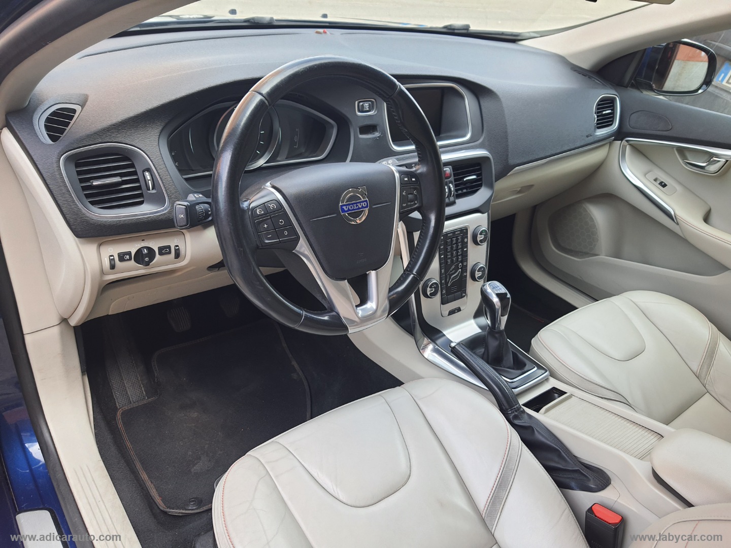 V40 D2 1.6 Volvo Ocean Race - immagine 10