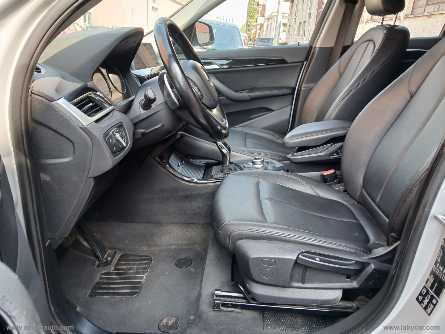 X1 xDrive18d - immagine 10