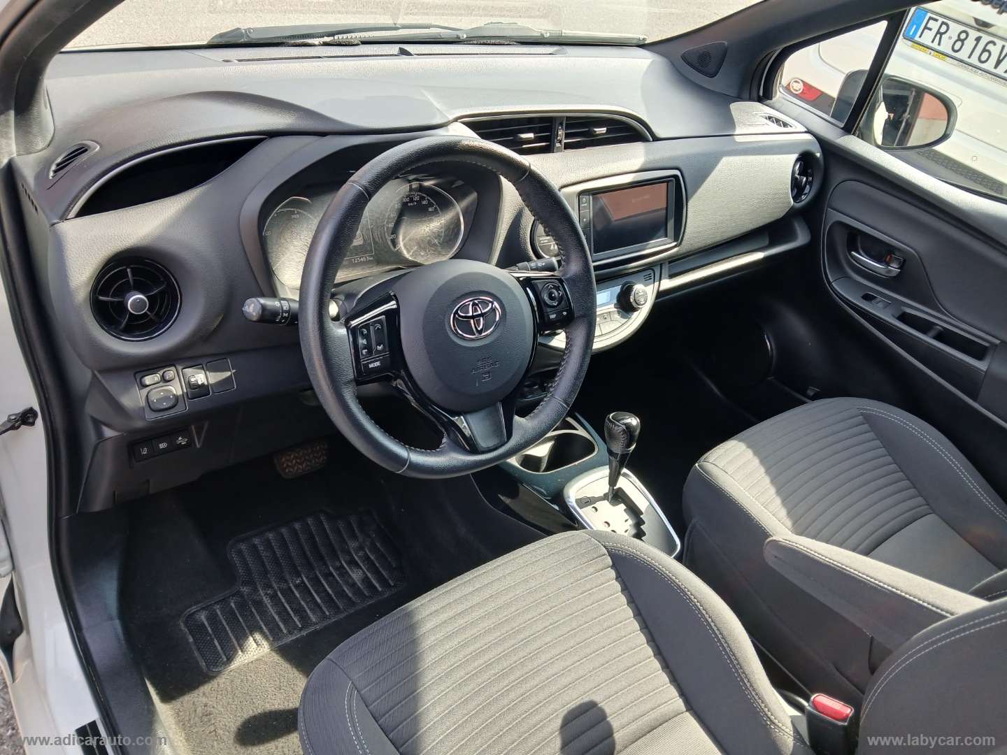 Yaris 1.5 Hybrid 5p. Trend White Ed. - immagine 10