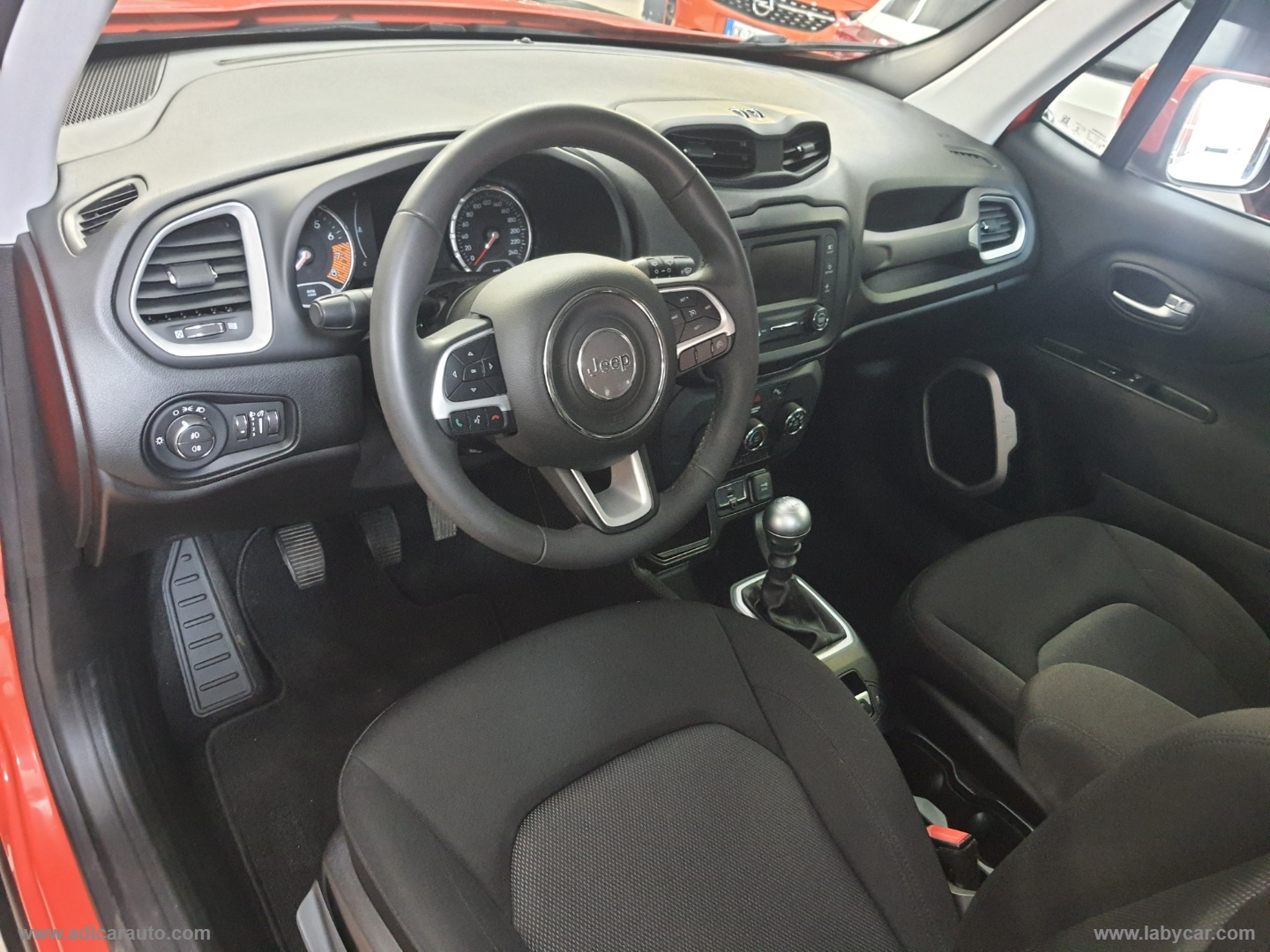 Renegade 1.0 T3 Longitude - immagine 10