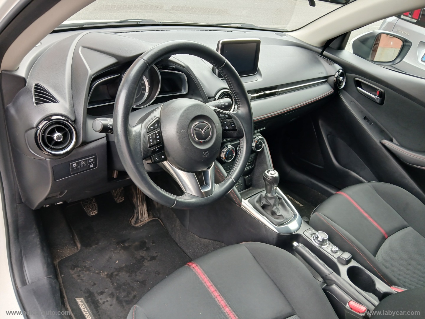 Mazda2 1.5 105 CV Skyactiv-D Exceed - immagine 10