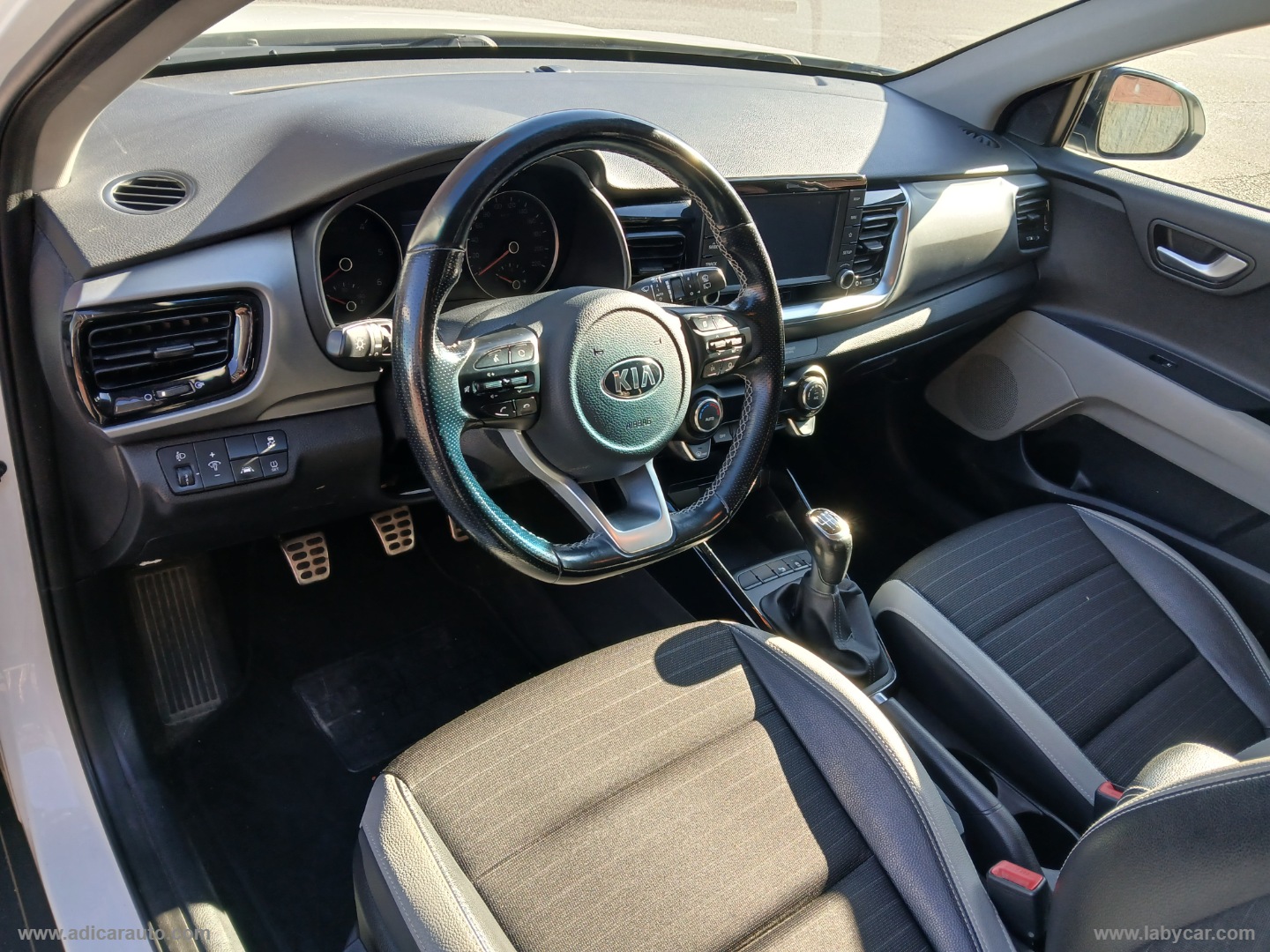 Stonic 1.6 CRDi 115 CV - immagine 10