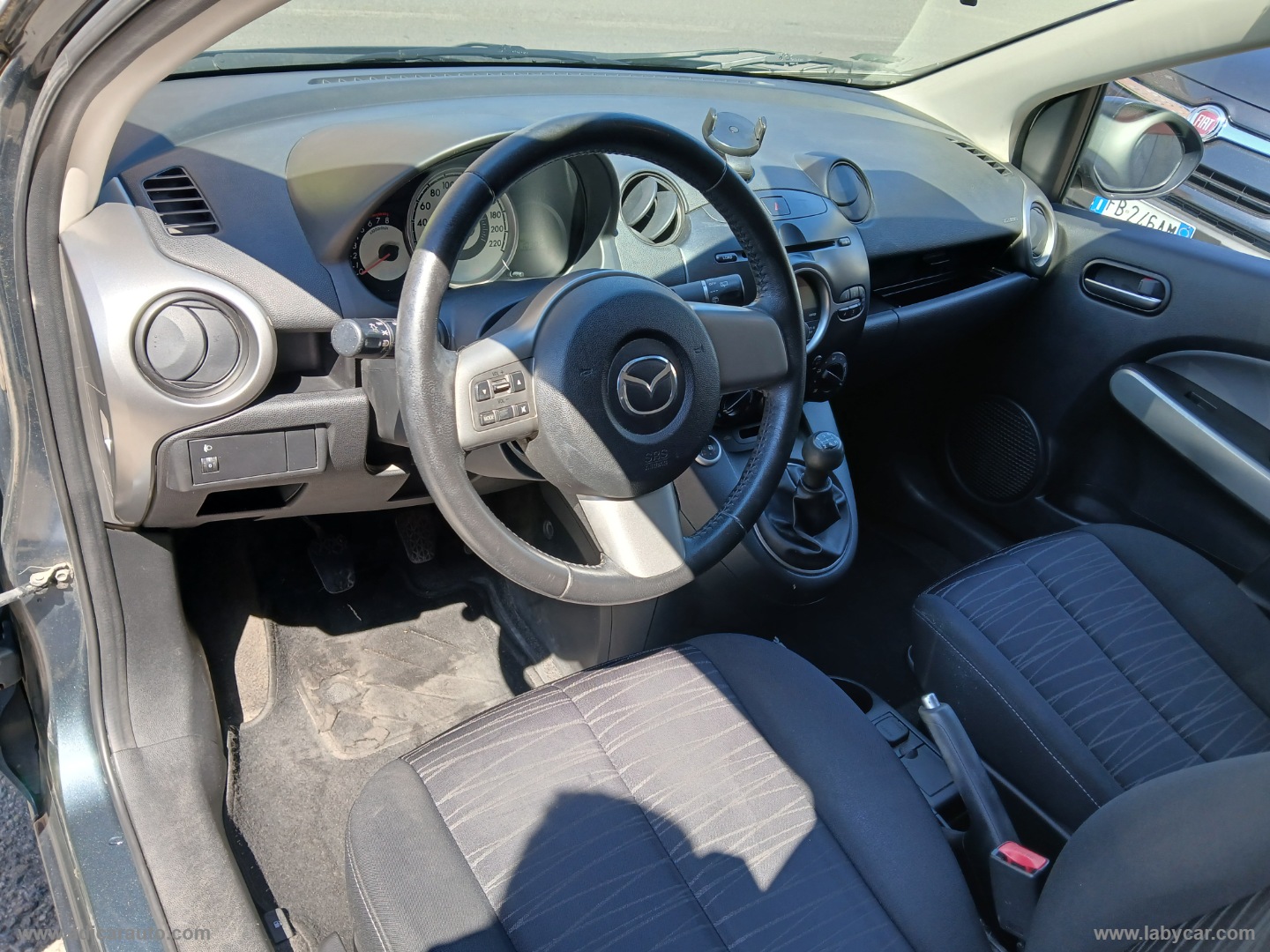 Mazda2 1.3 16V 75 CV 5p. GPL - immagine 10