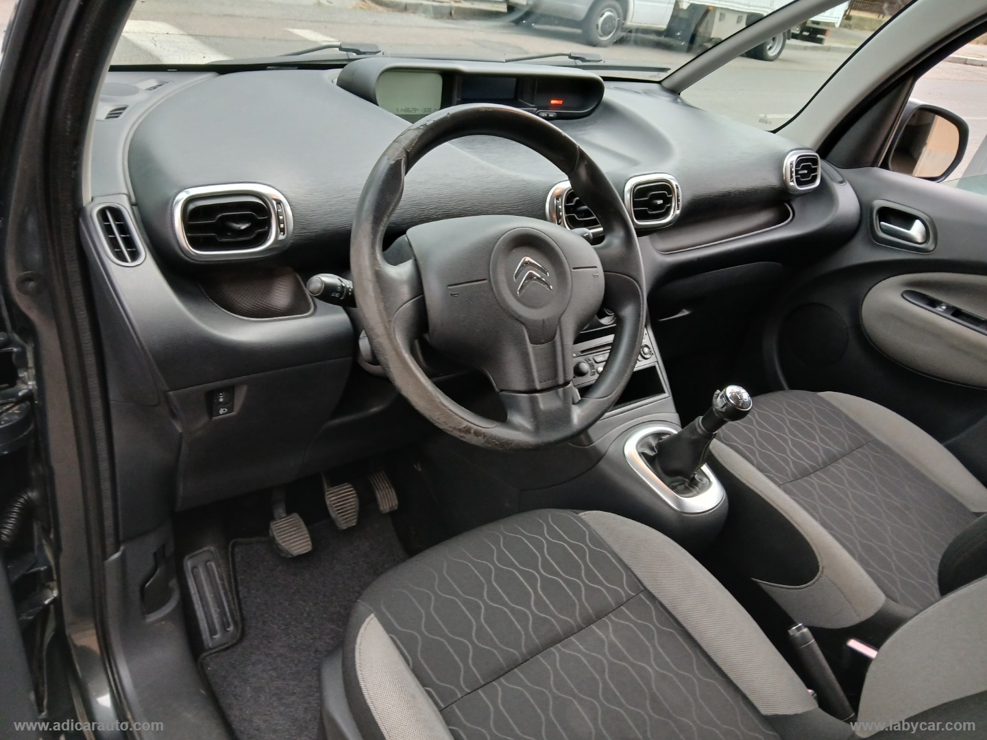 C3 Picasso 1.6 HDi 90 CV - immagine 10