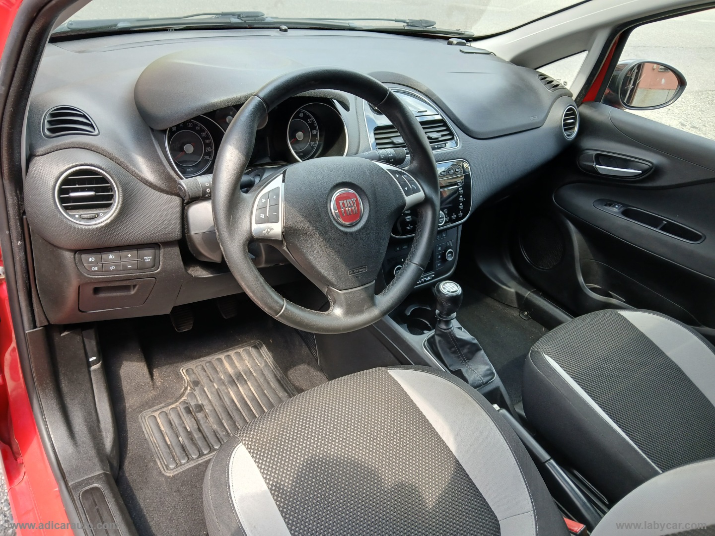 Punto 0.9 Turbo S&S 5p. - immagine 10
