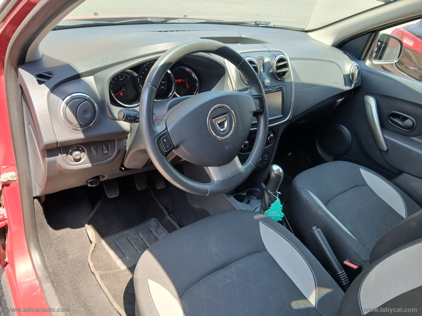 Sandero Stepway 900 TCe 12V 90 CV - immagine 10