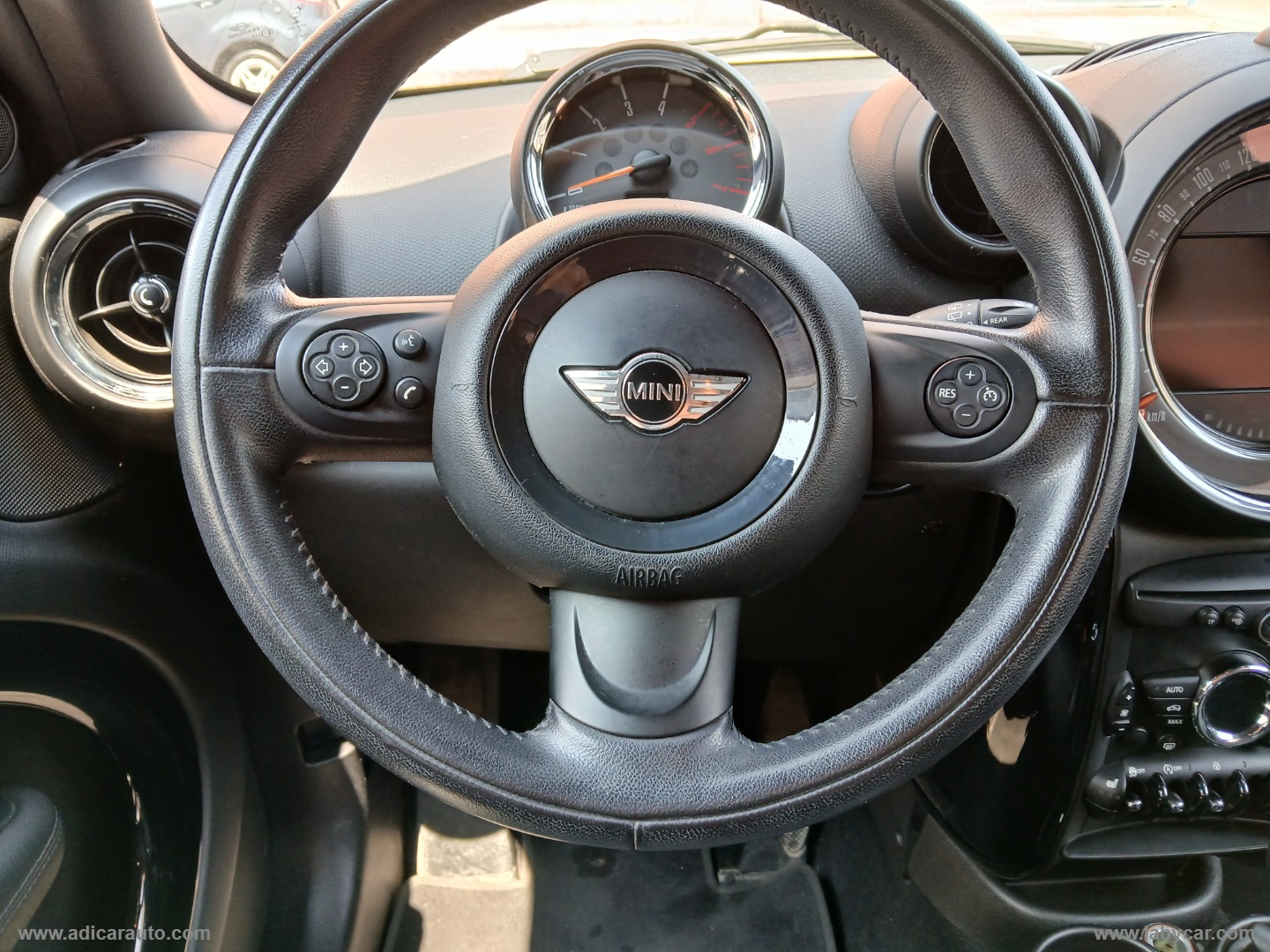 Mini Cooper D Countryman ALL4 - immagine 10